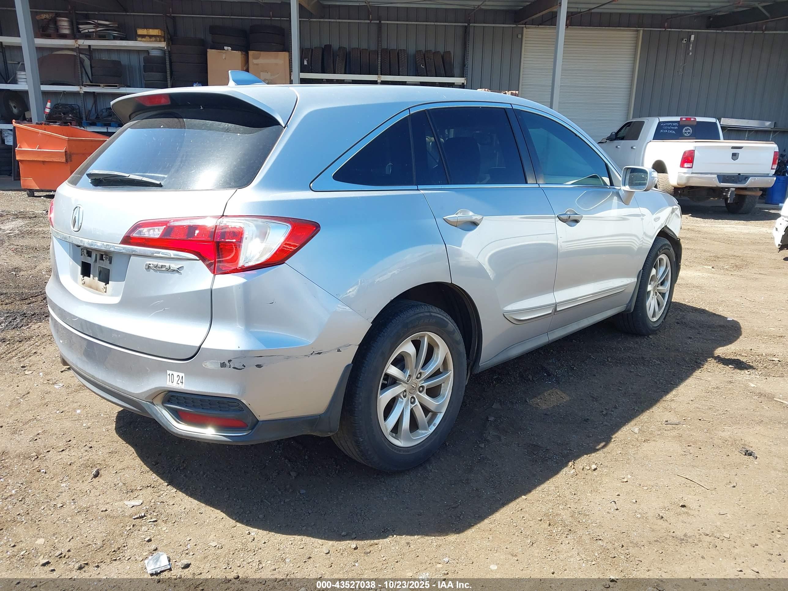 ACURA RDX image 4
