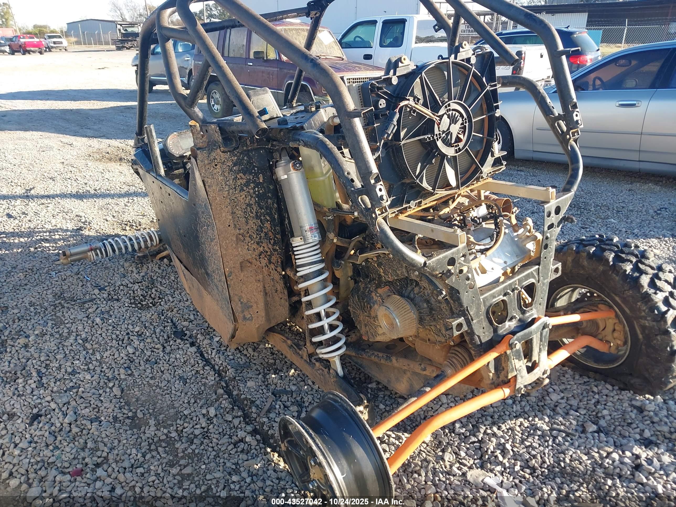 POLARIS RZR image 3