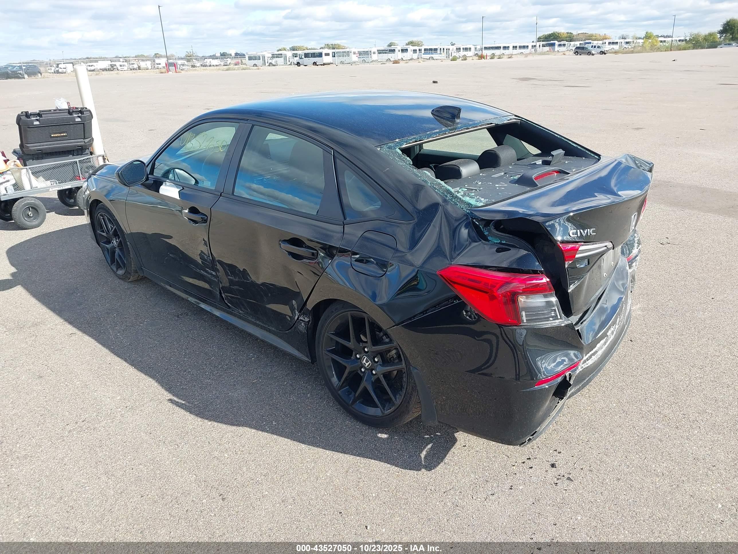 HONDA CIVIC image 3