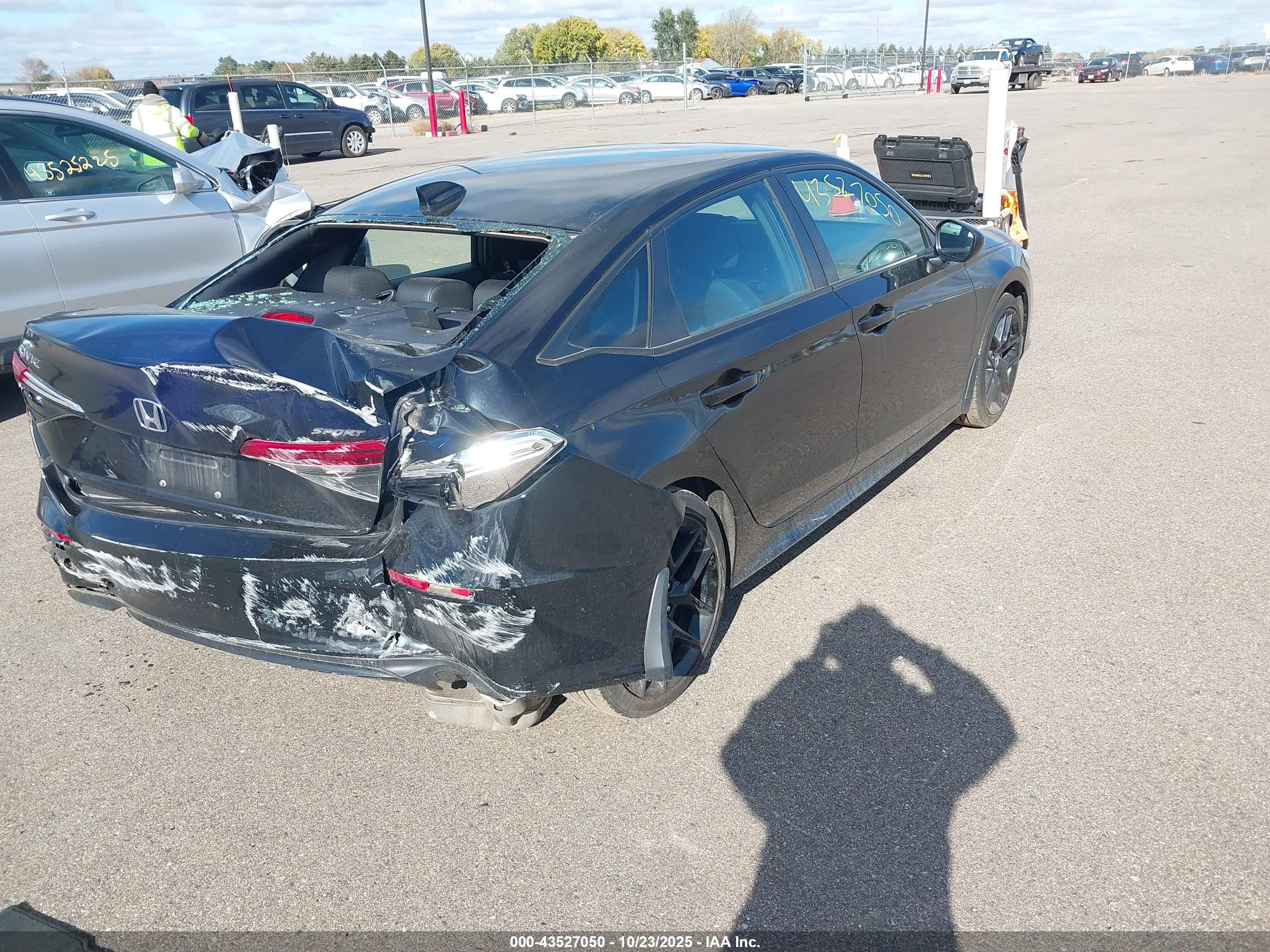 HONDA CIVIC image 4