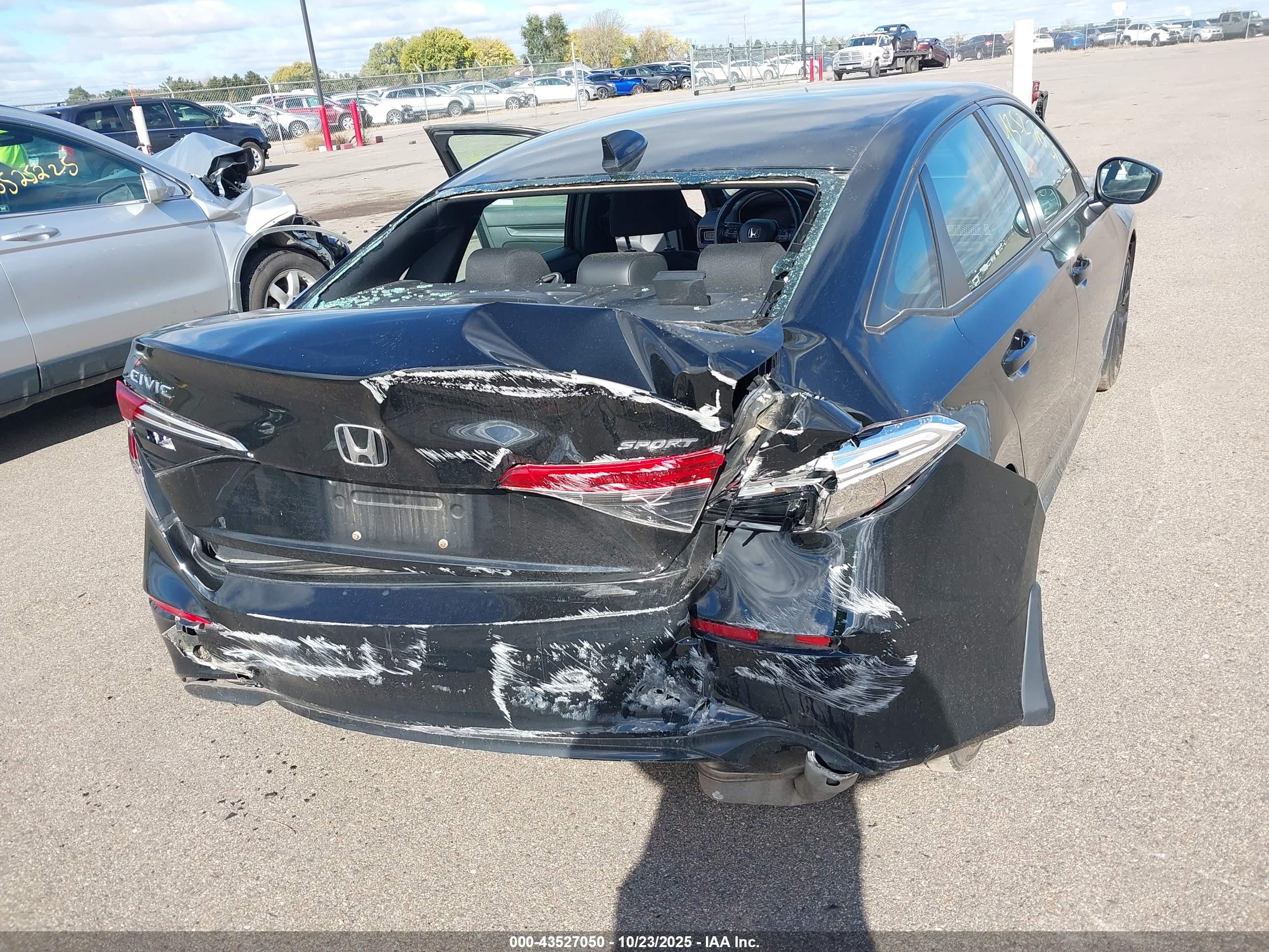 HONDA CIVIC image 6
