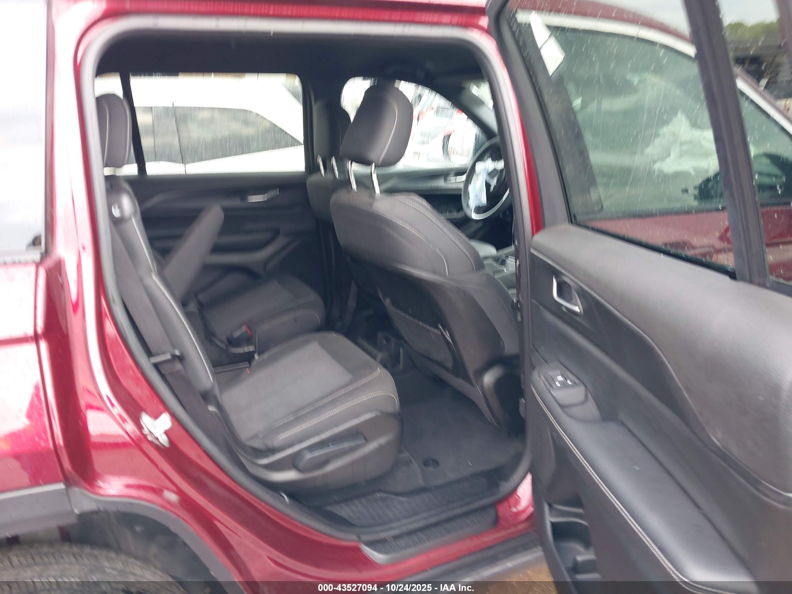 JEEP GRAND image 8