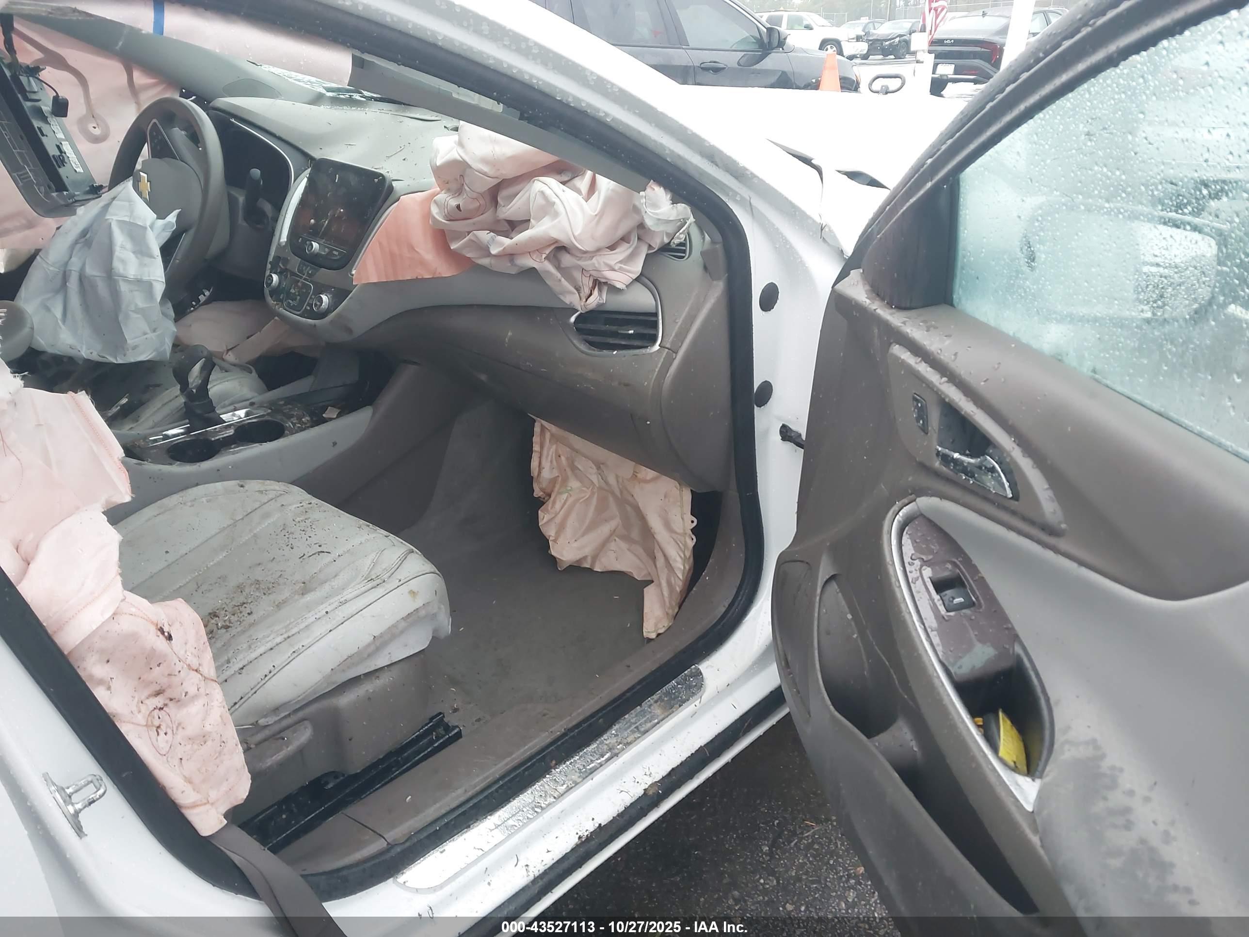 CHEVROLET MALIBU image 5
