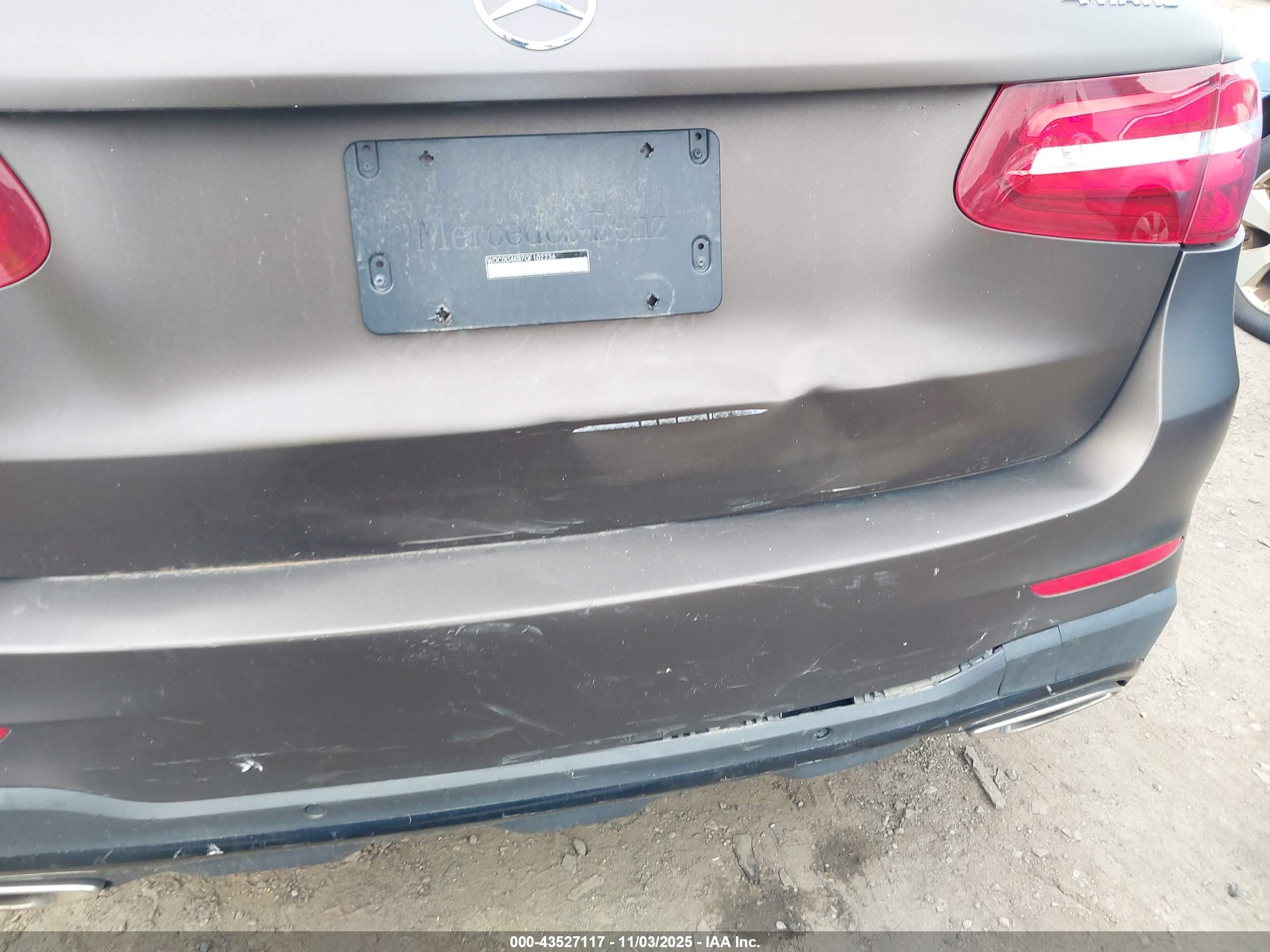 MERCEDES-BENZ GLC image 6