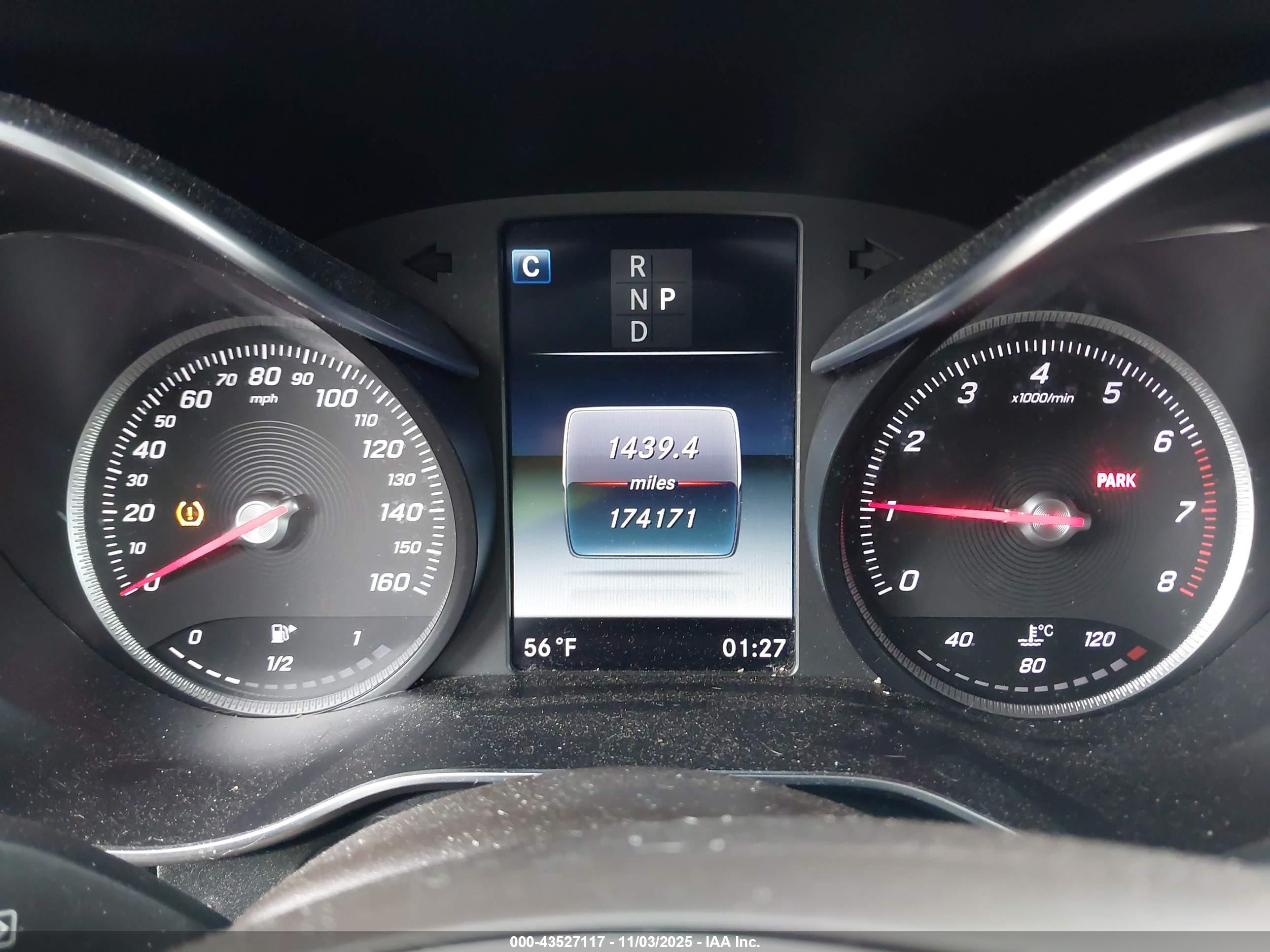 MERCEDES-BENZ GLC image 7