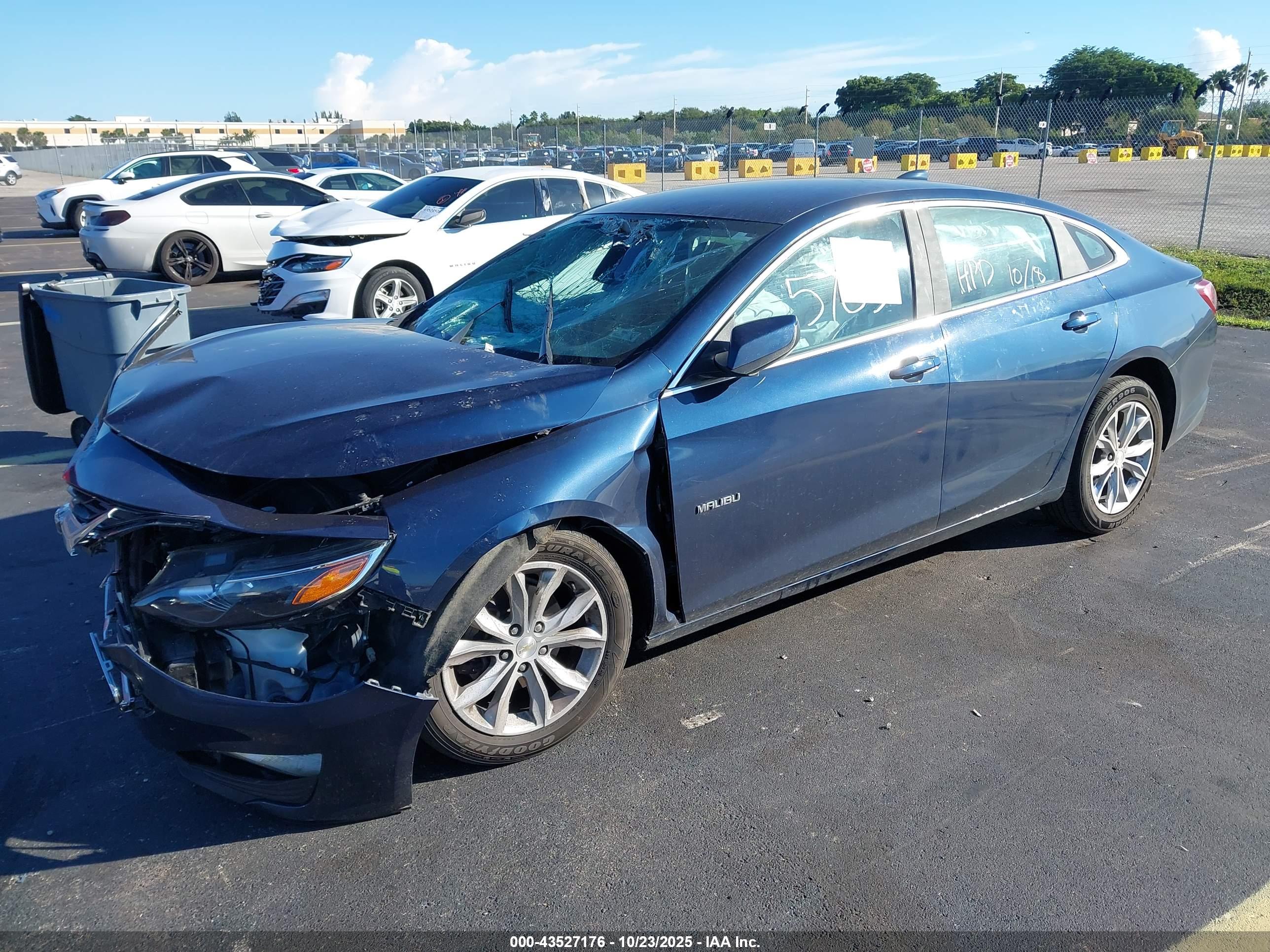 CHEVROLET MALIBU image 2