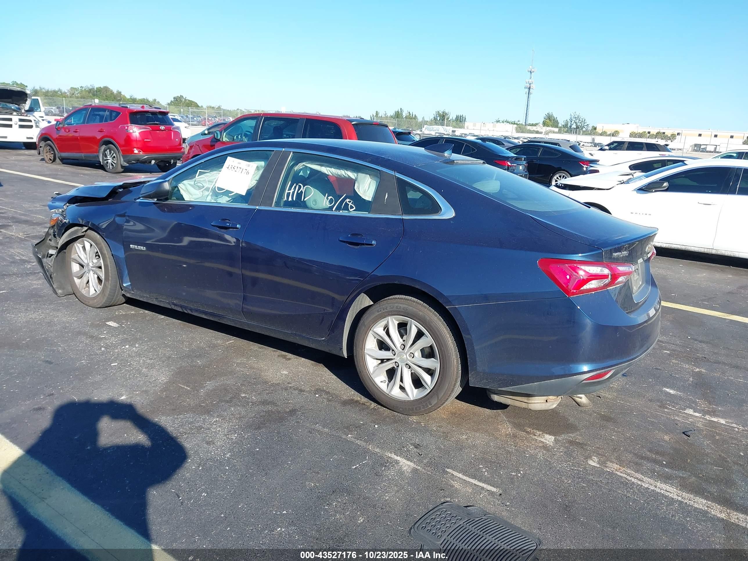 CHEVROLET MALIBU image 3