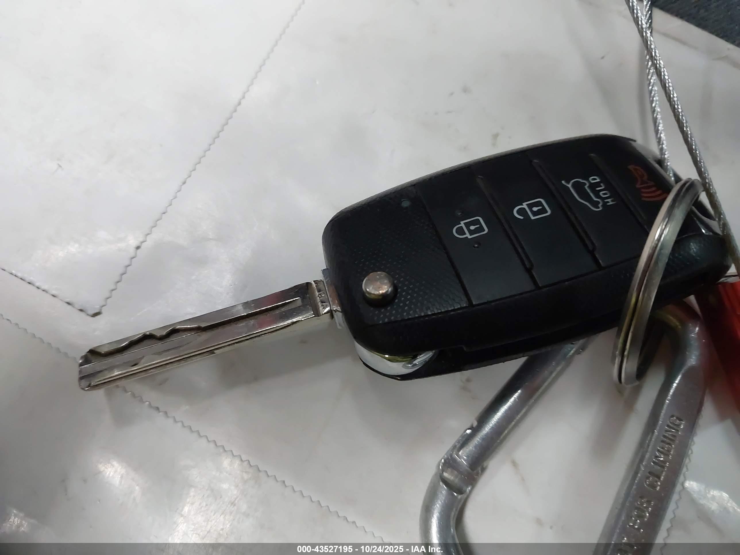 KIA SOUL image 11