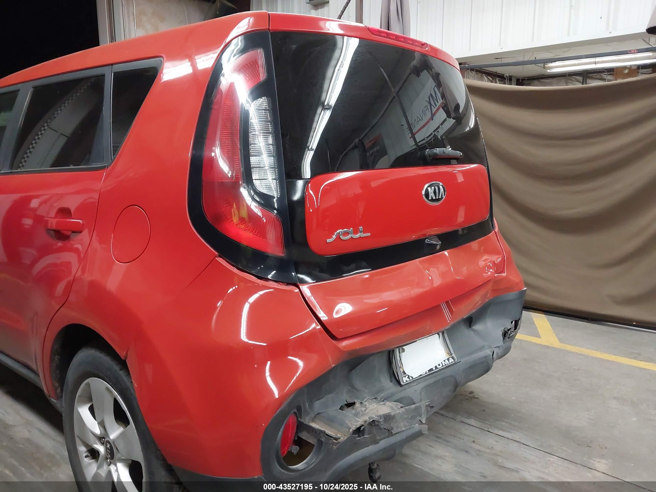 KIA SOUL image 6