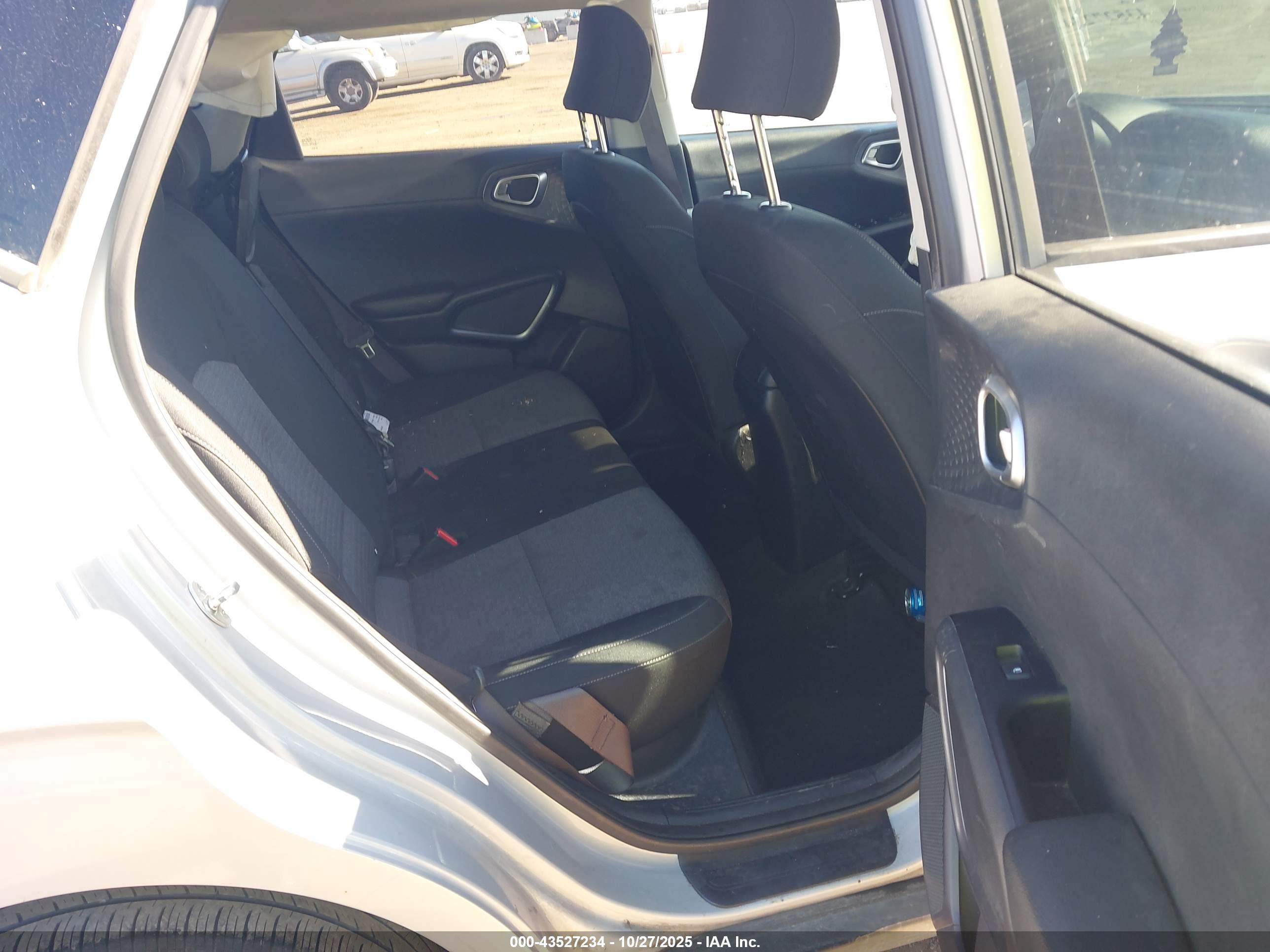KIA SOUL image 8