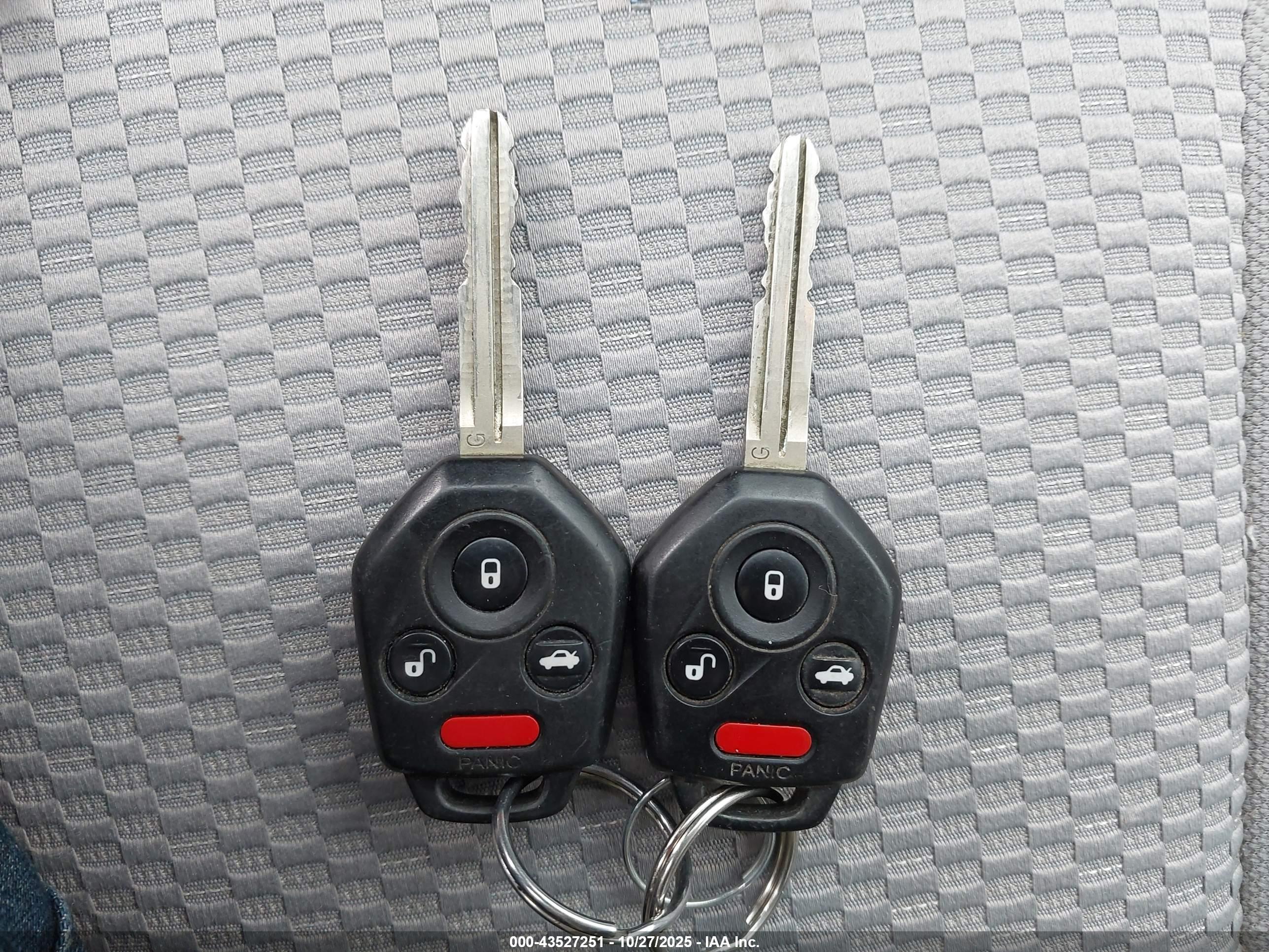 SUBARU FORESTER image 11