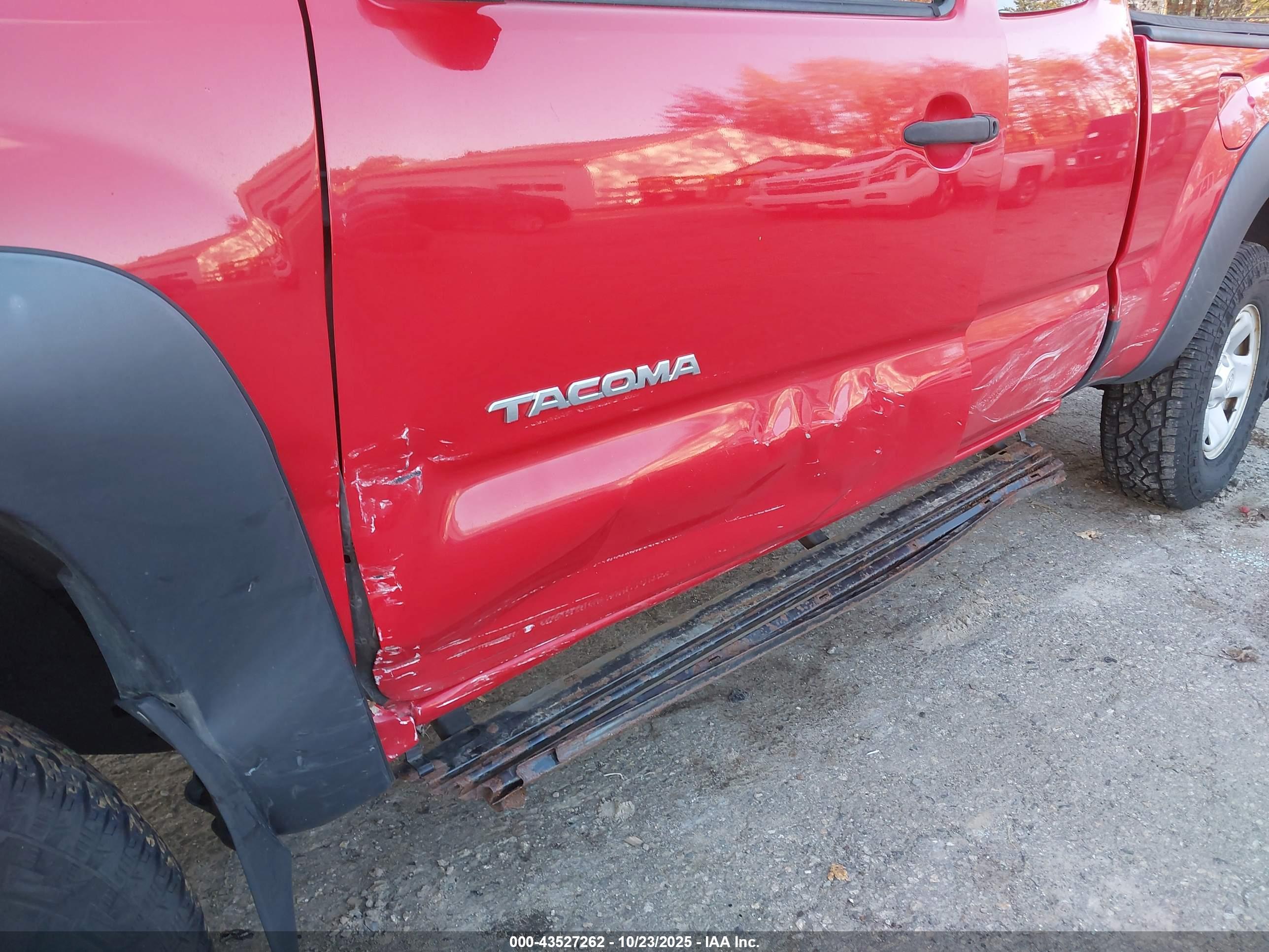 TOYOTA TACOMA image 6