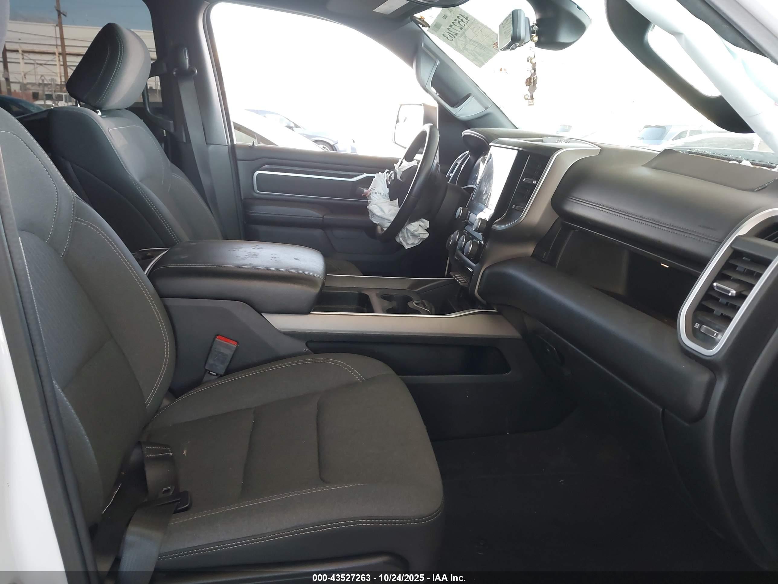 RAM 1500 image 5