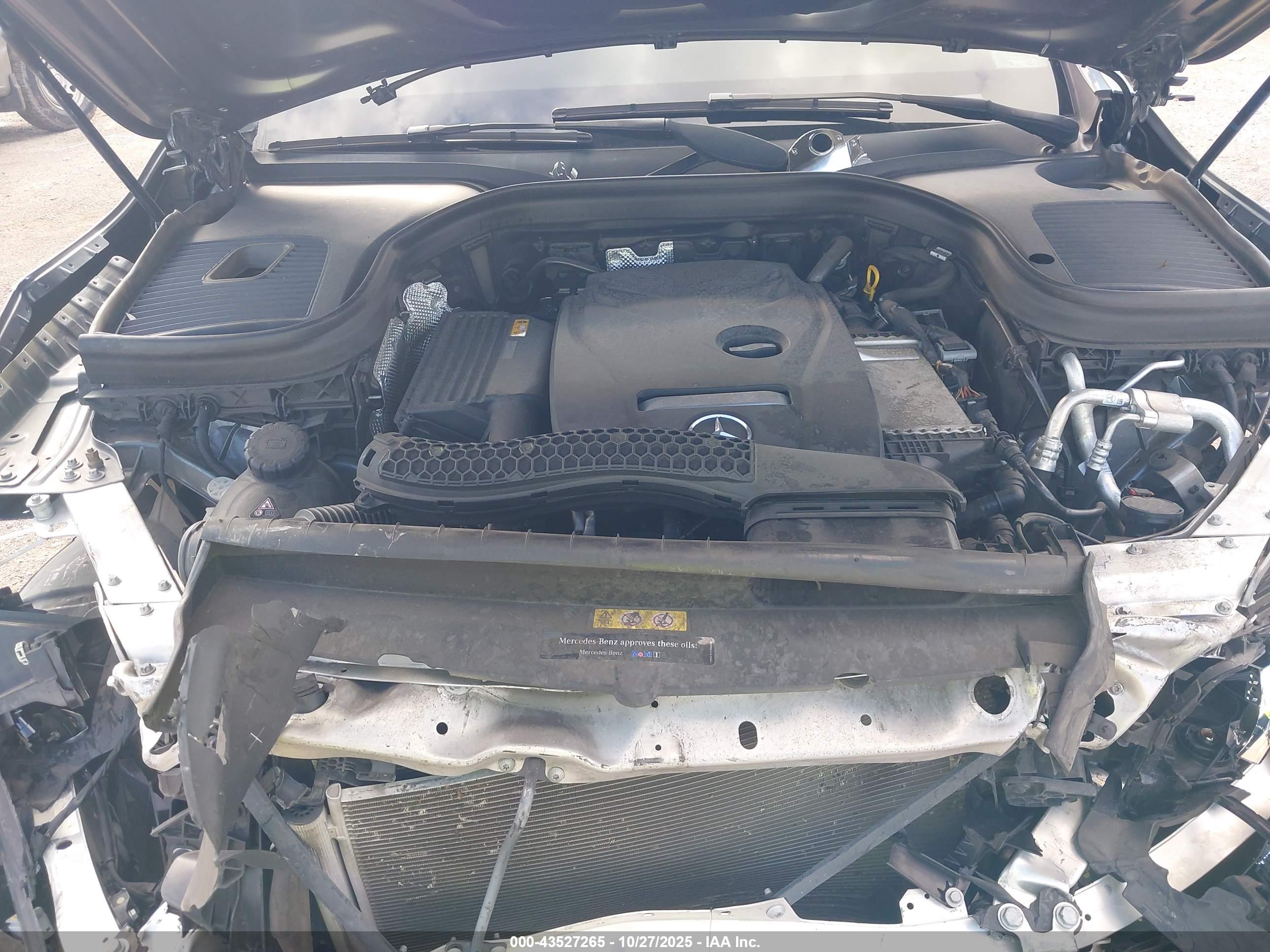 MERCEDES-BENZ GLC image 10