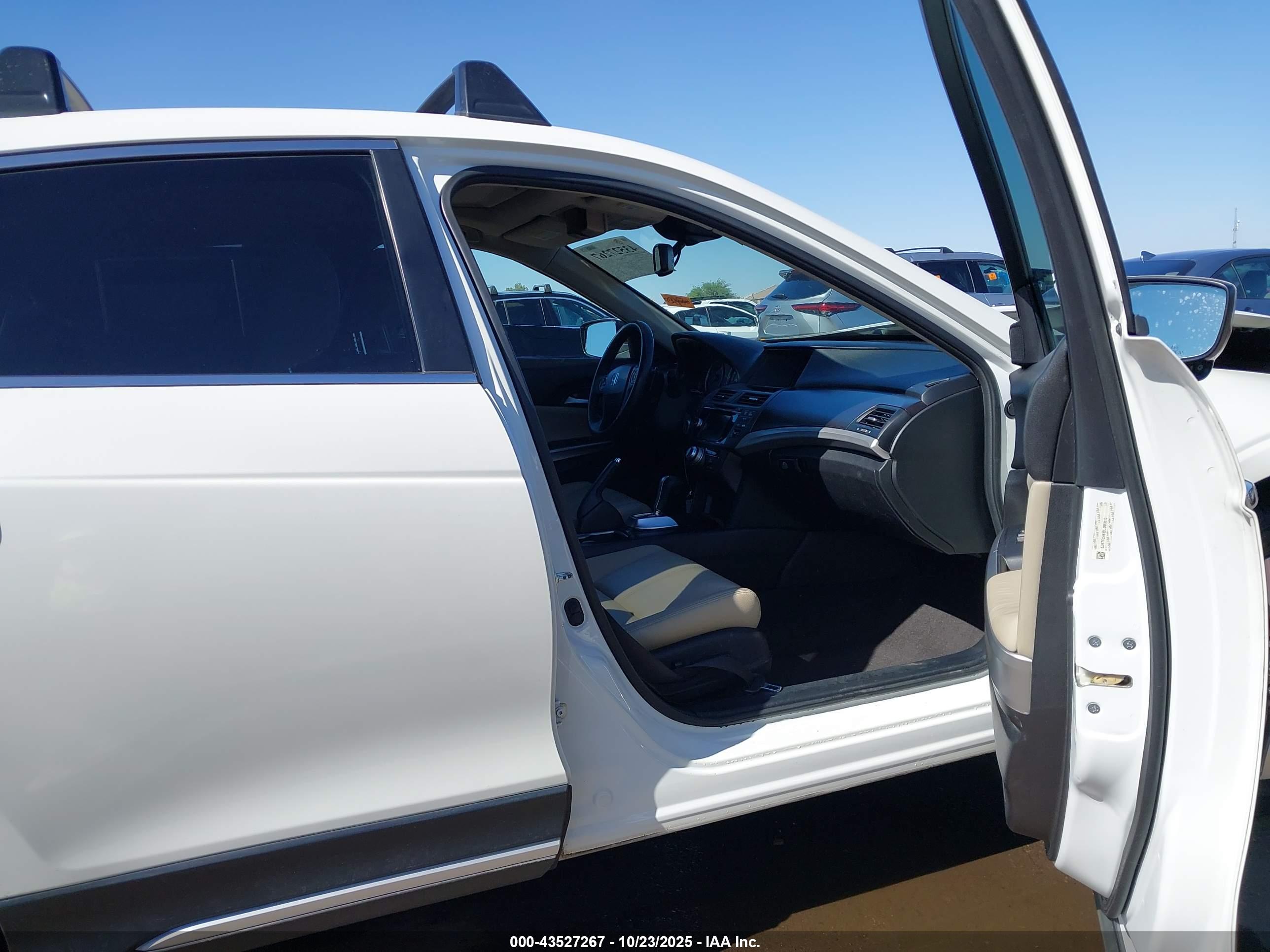 HONDA CROSSTOUR image 5