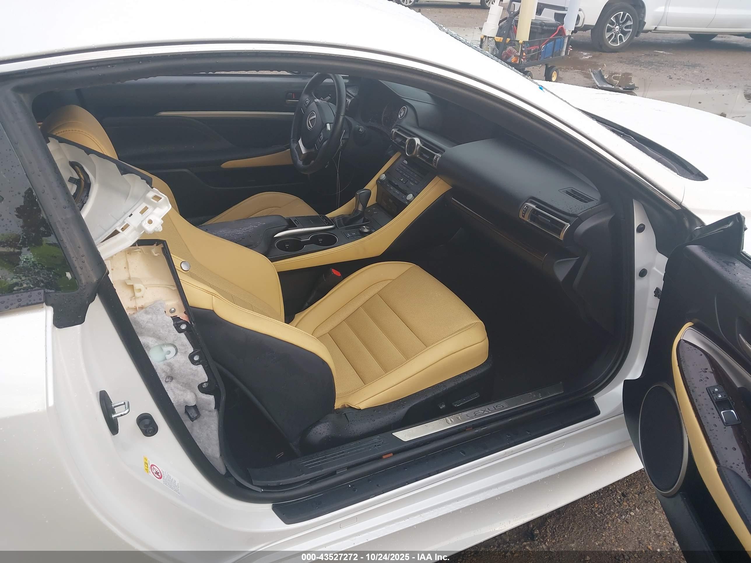 LEXUS RC image 5