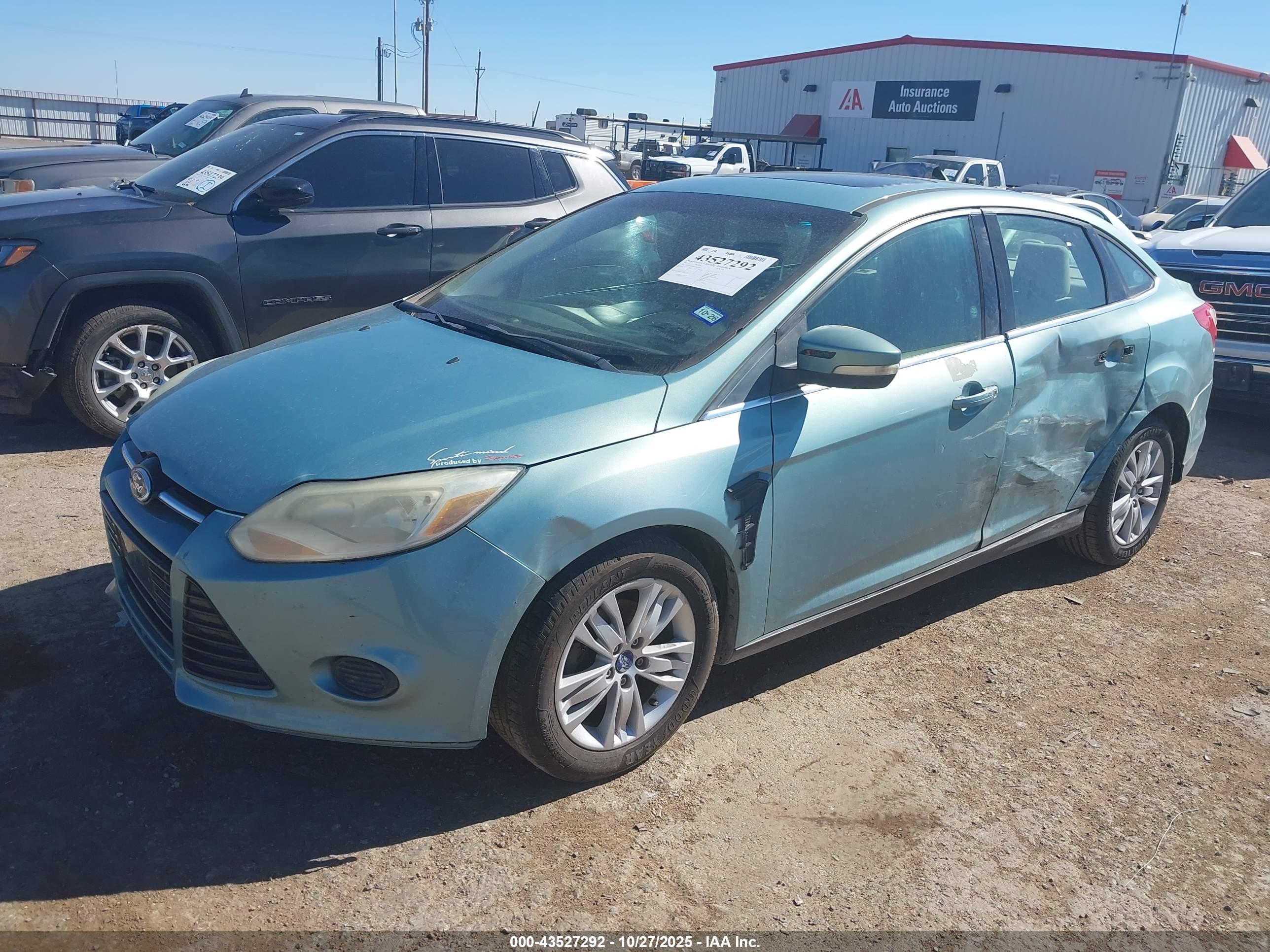 FORD FOCUS image 2
