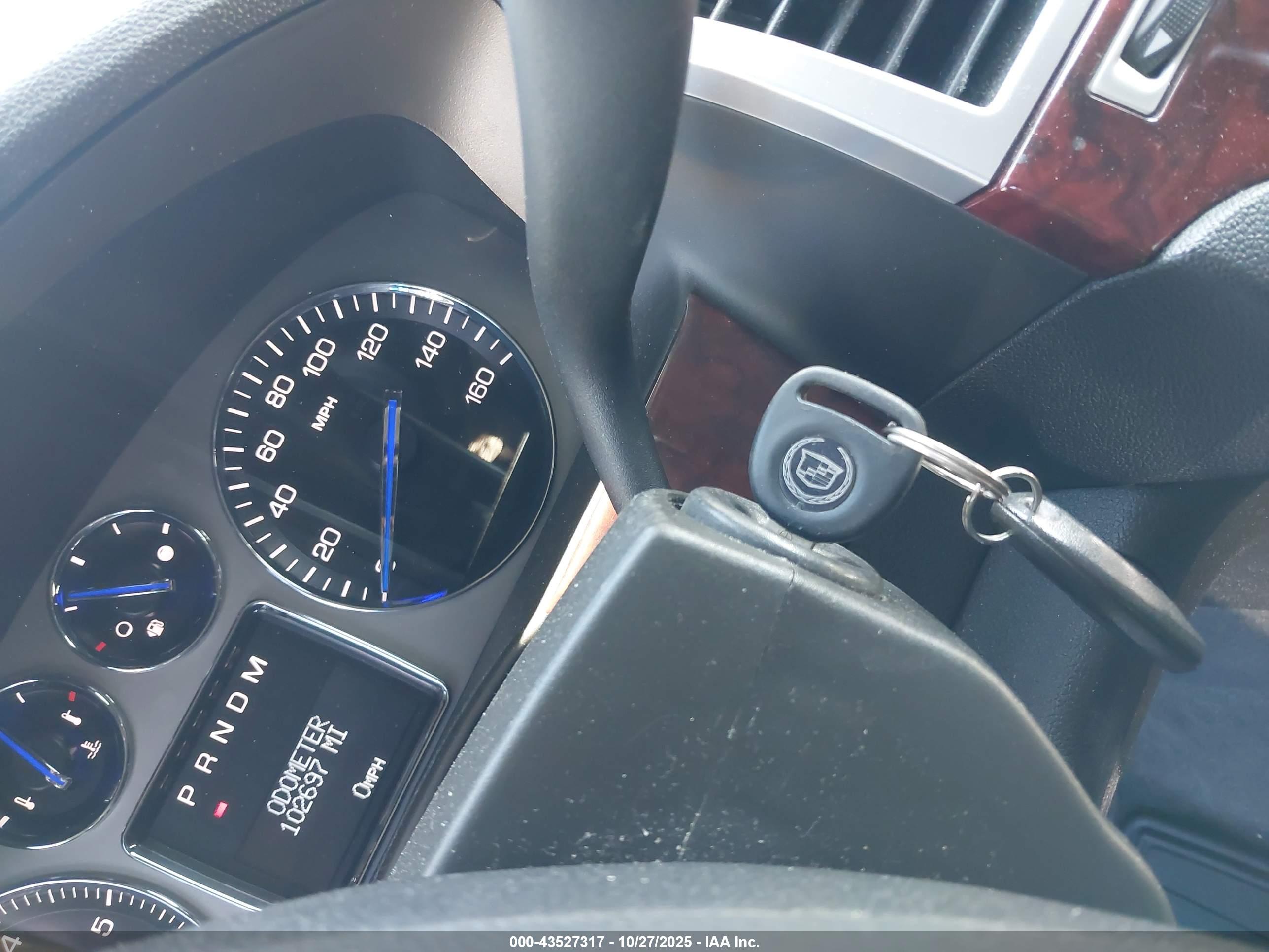 CADILLAC ESCALADE image 11