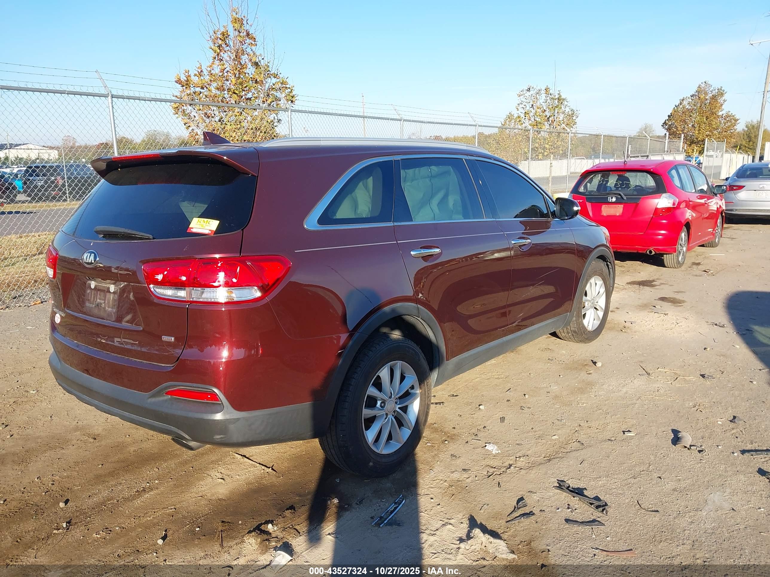 KIA SORENTO image 4