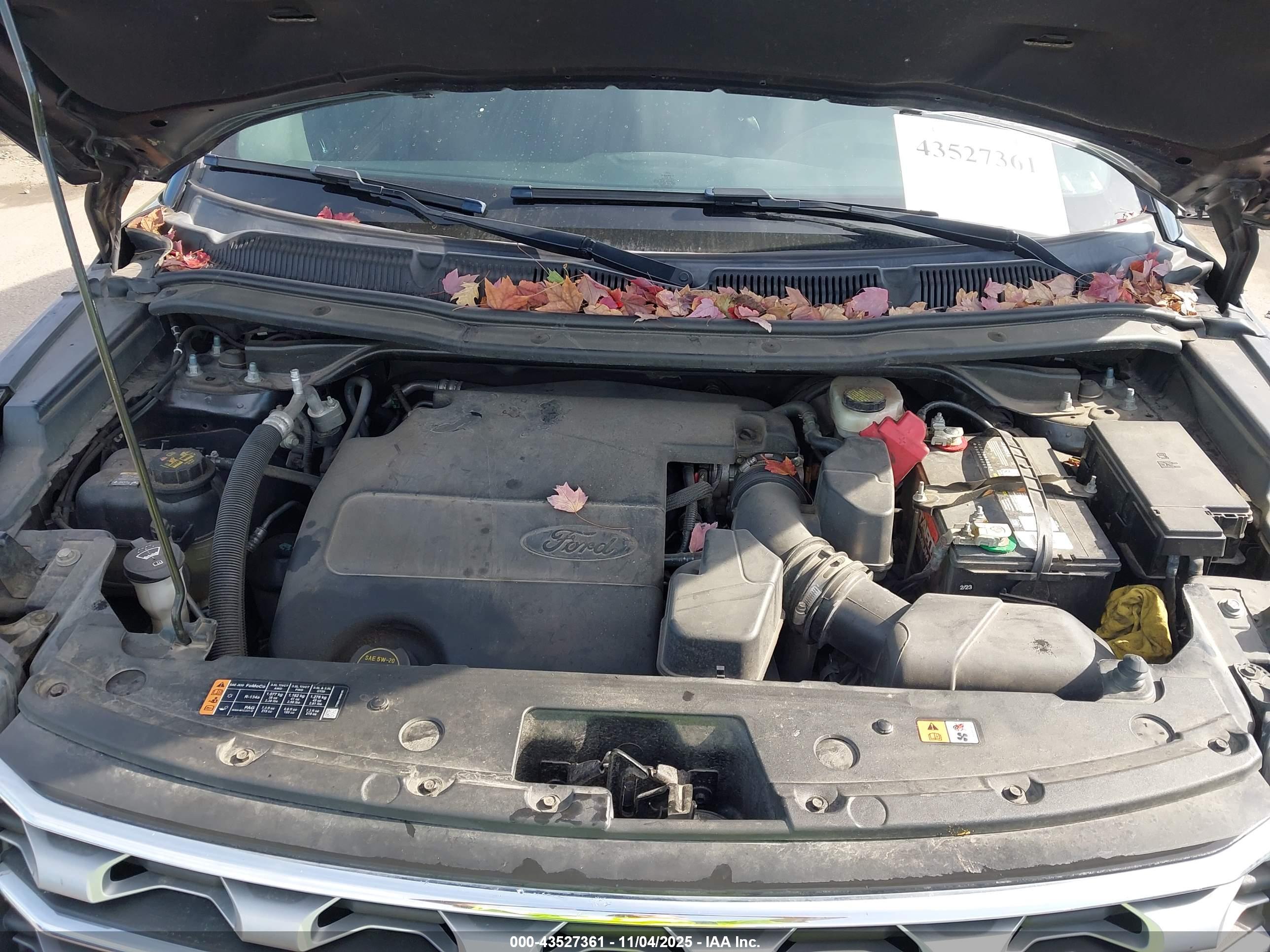 FORD EXPLORER image 10