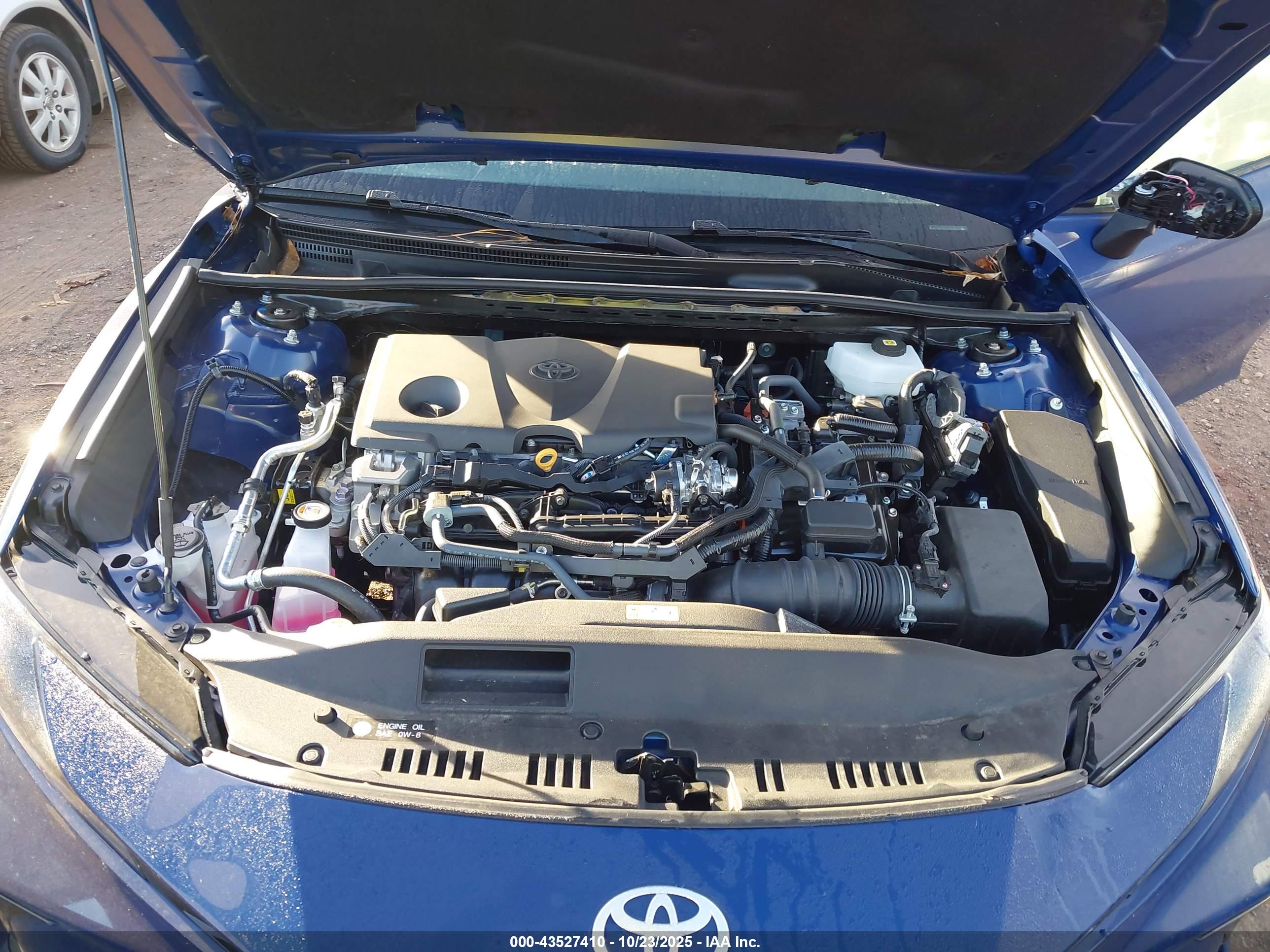 TOYOTA CAMRY image 10