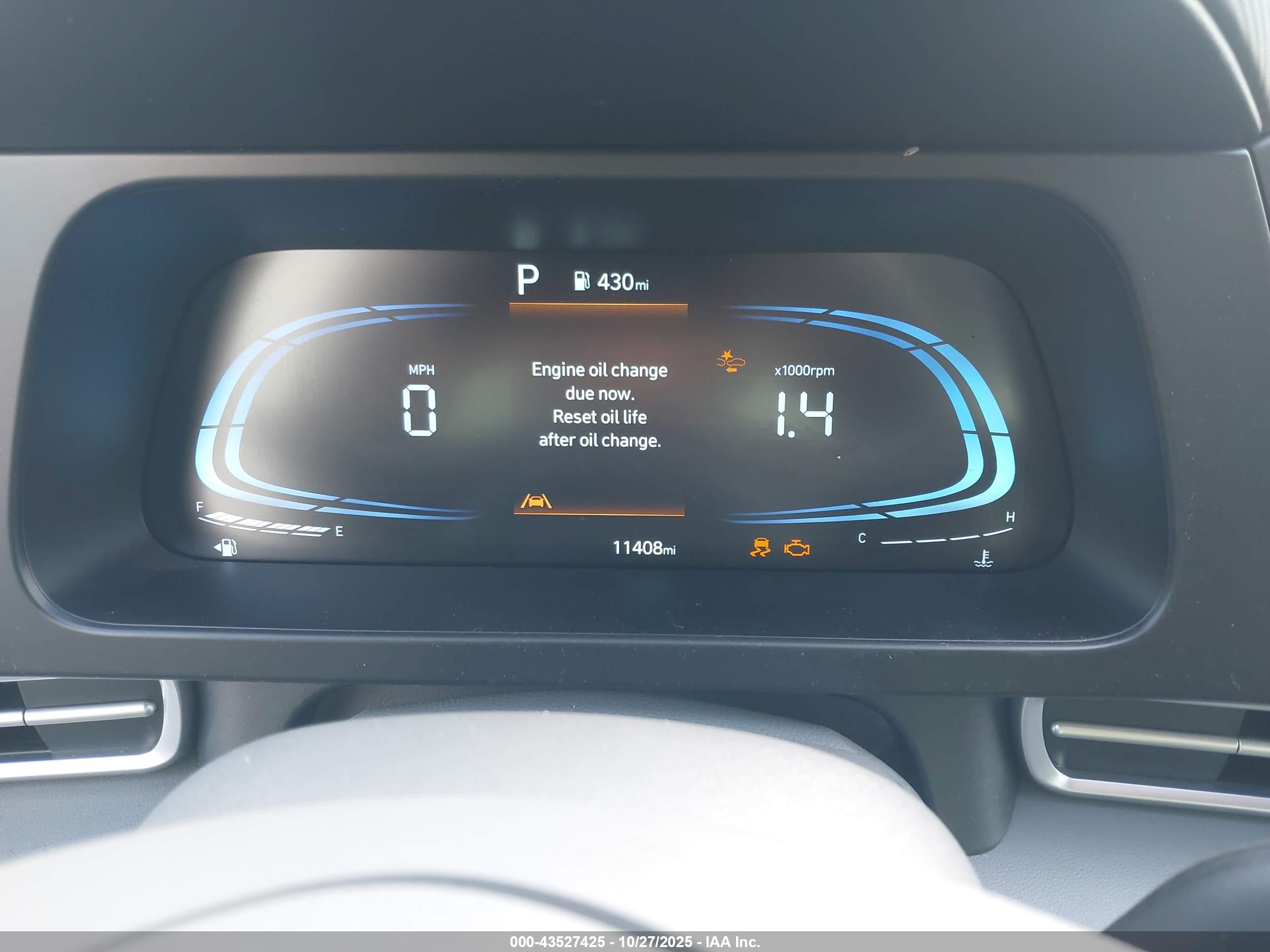 HYUNDAI ELANTRA image 7