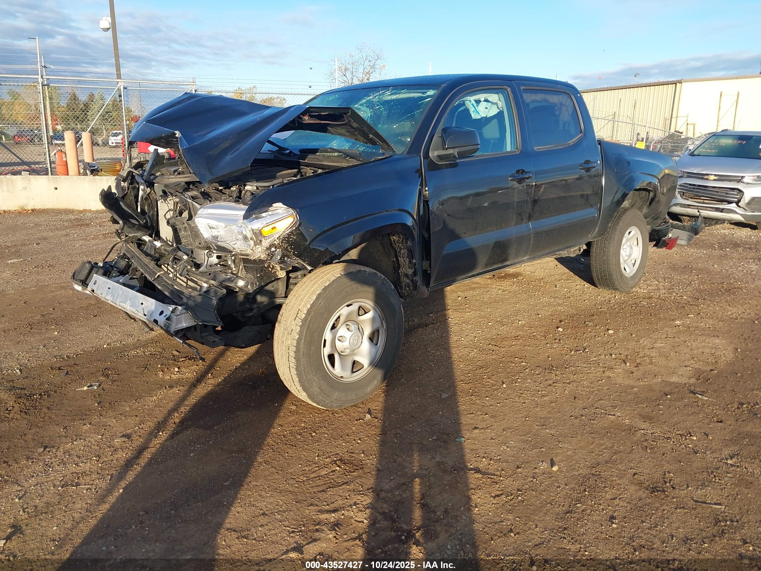 TOYOTA TACOMA image 2