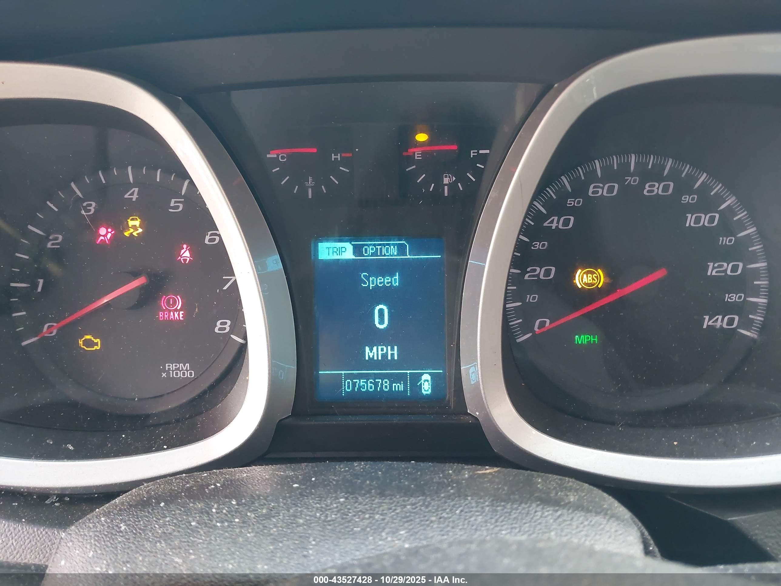 CHEVROLET EQUINOX image 7