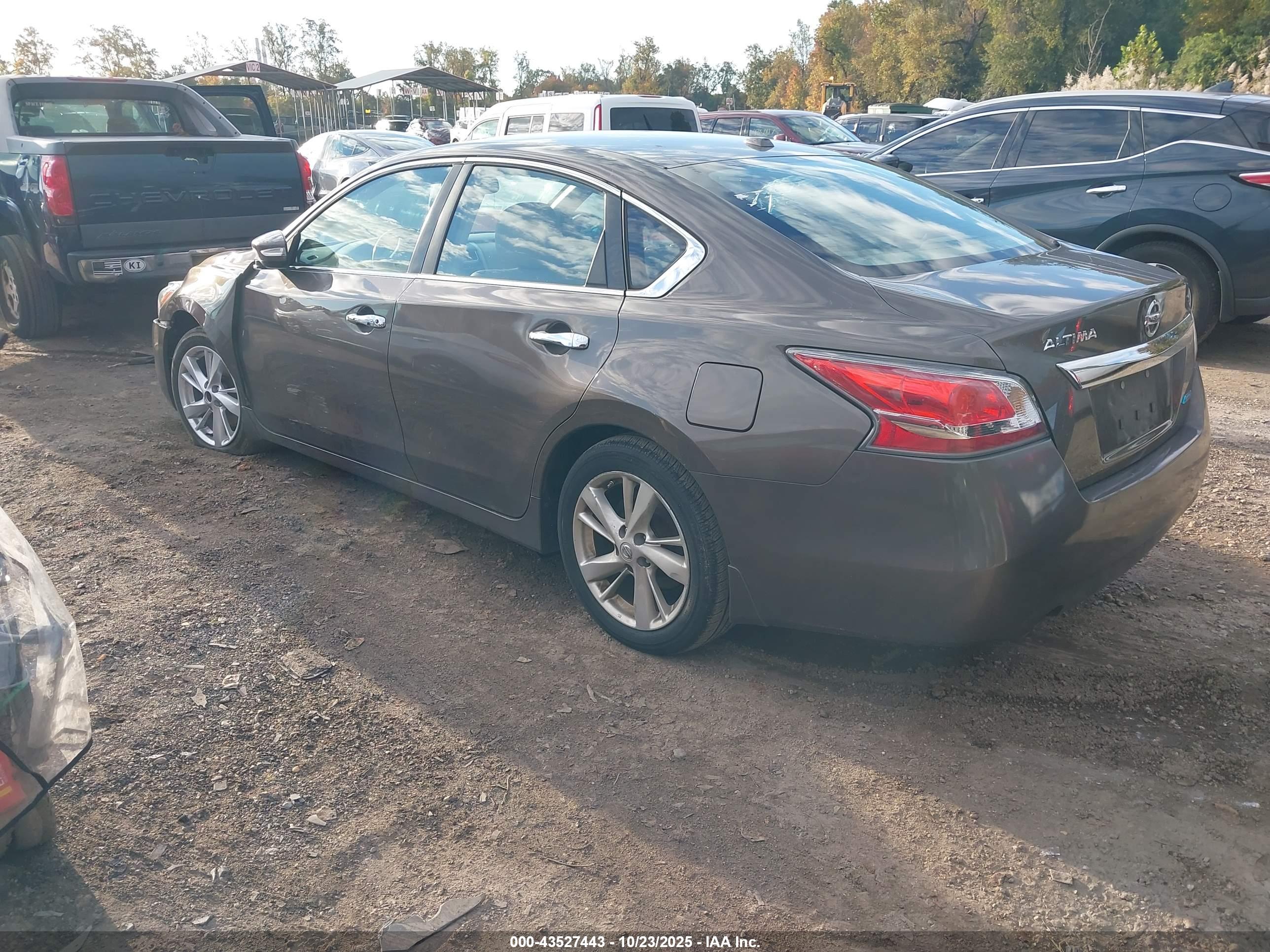 NISSAN ALTIMA image 3
