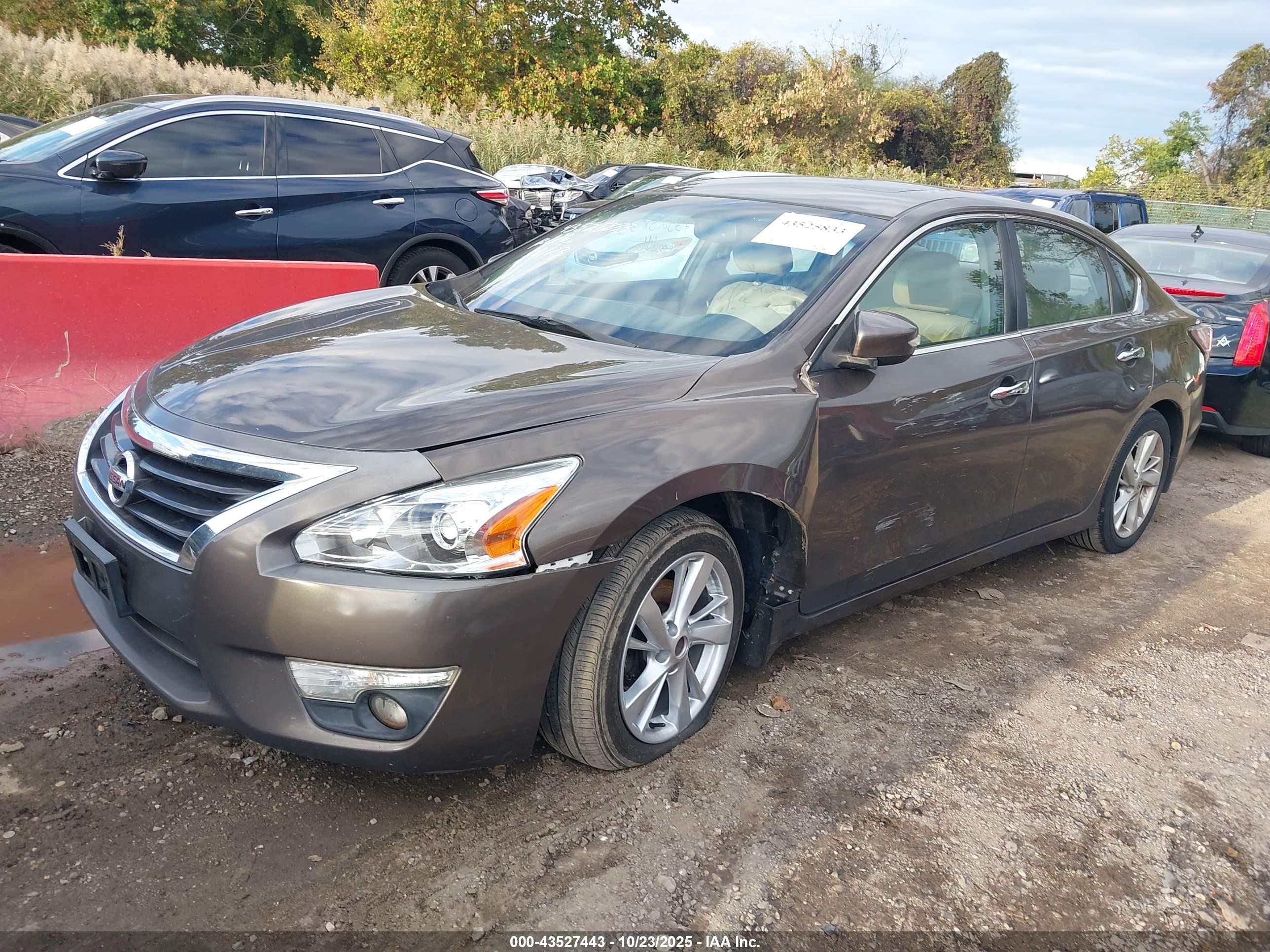 NISSAN ALTIMA image 6