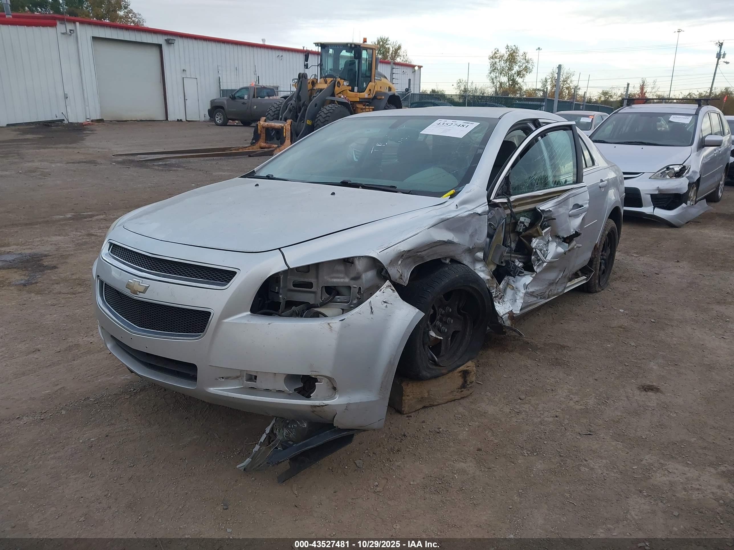 CHEVROLET MALIBU image 2