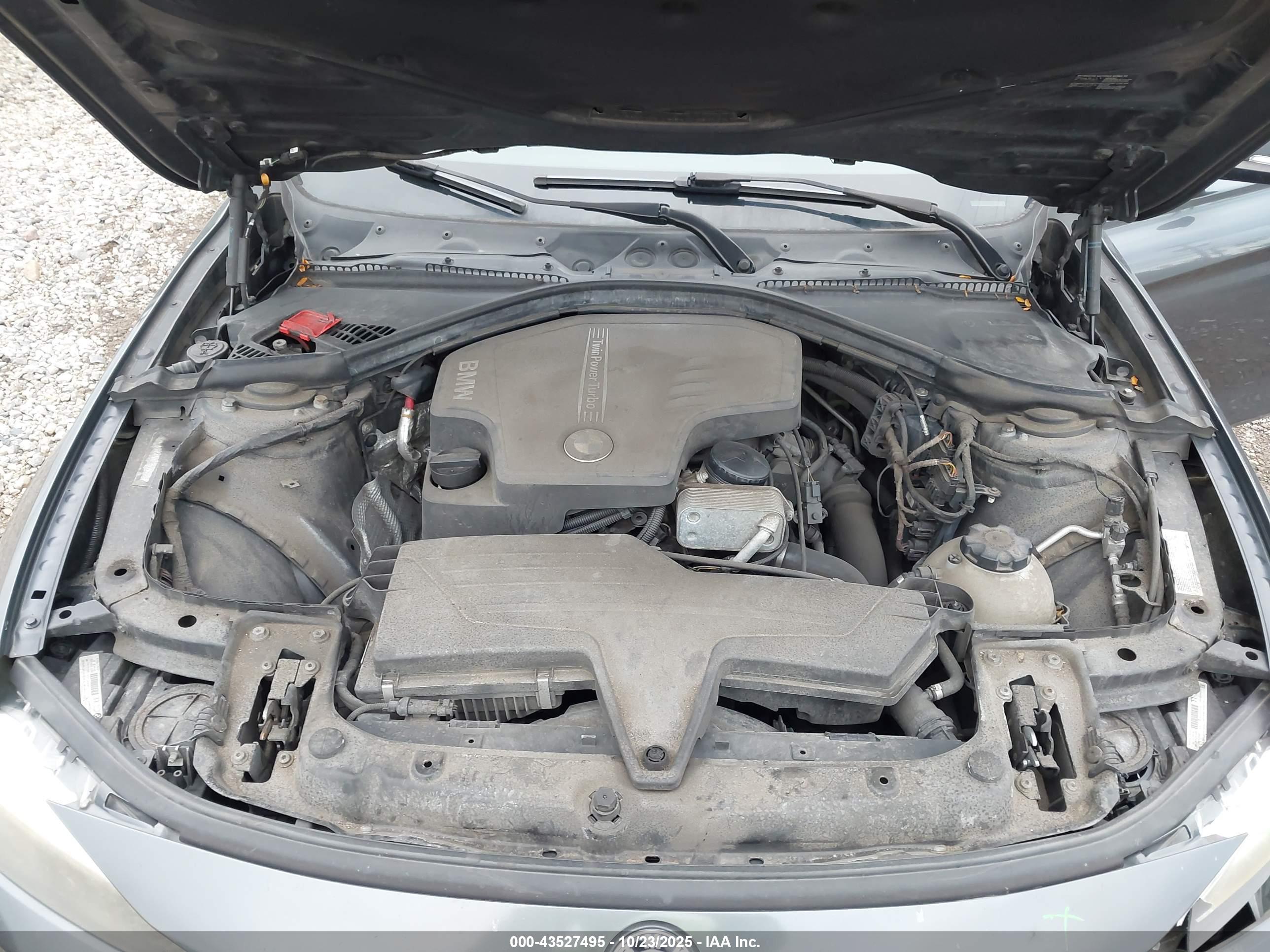 BMW 328I image 10