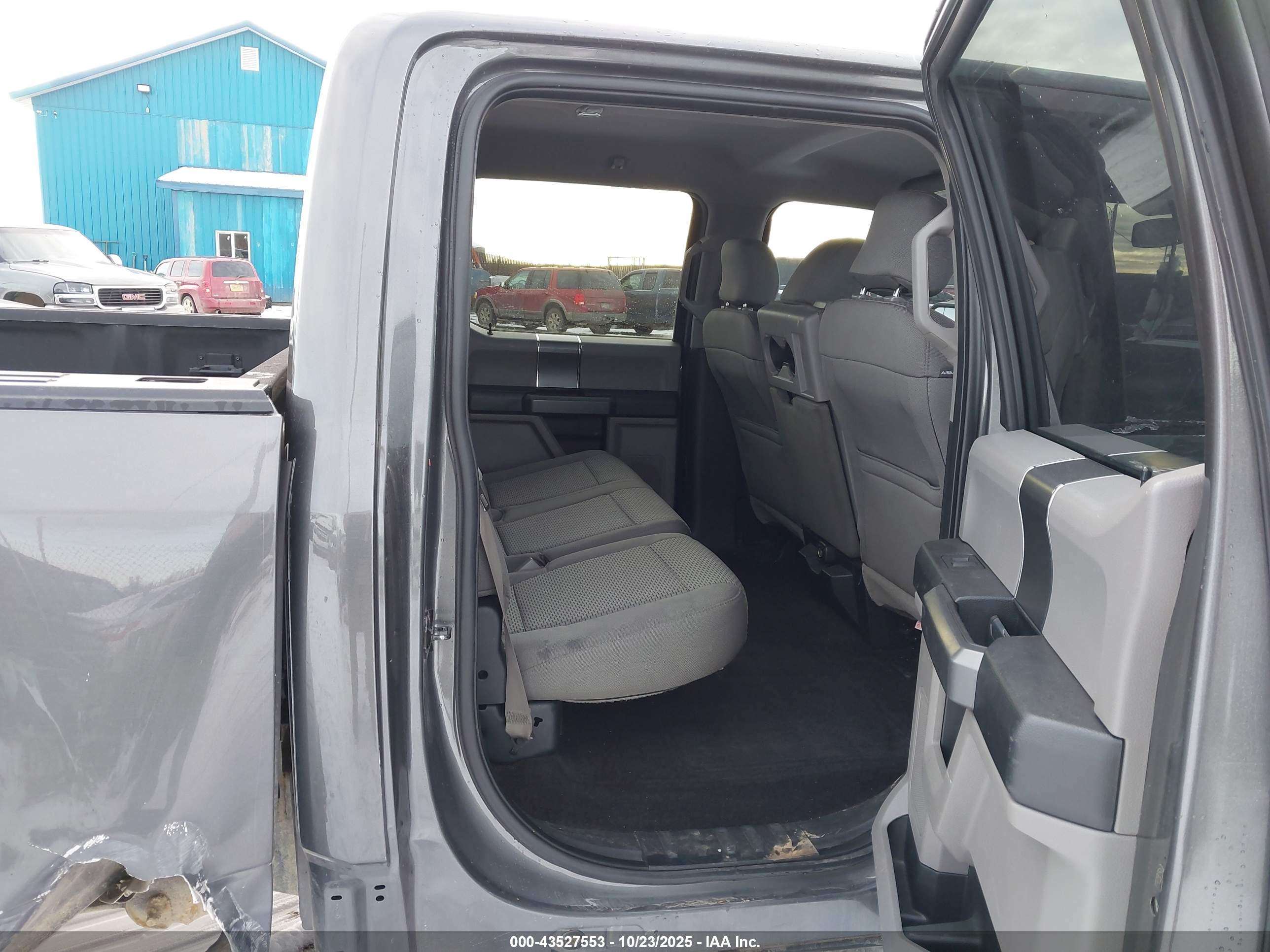 FORD F-150 image 8