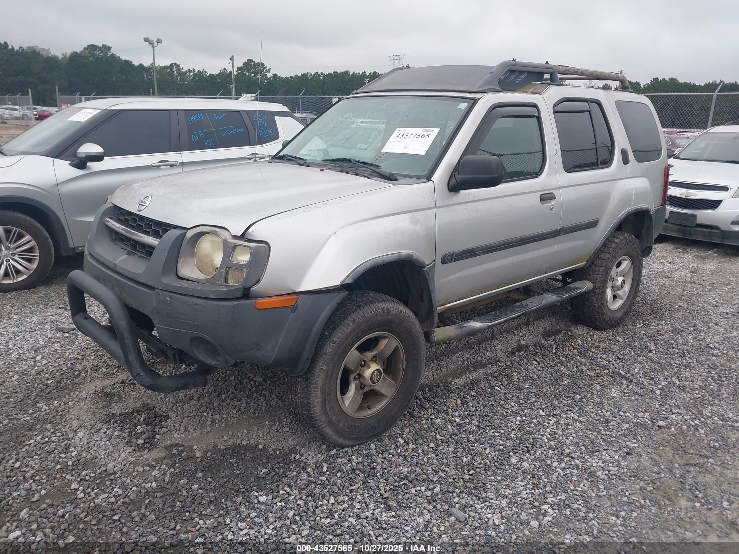 NISSAN XTERRA image 2