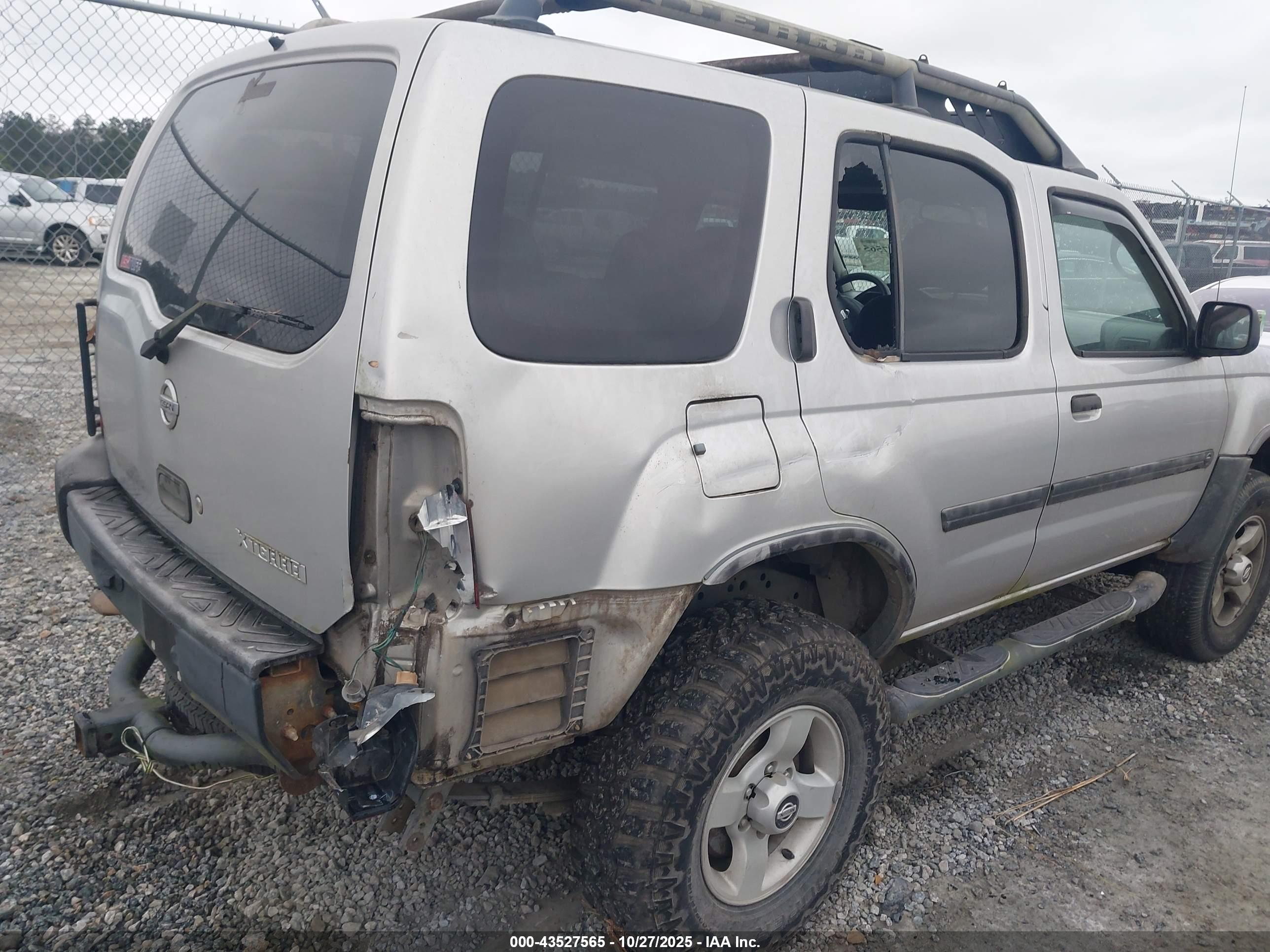 NISSAN XTERRA image 6