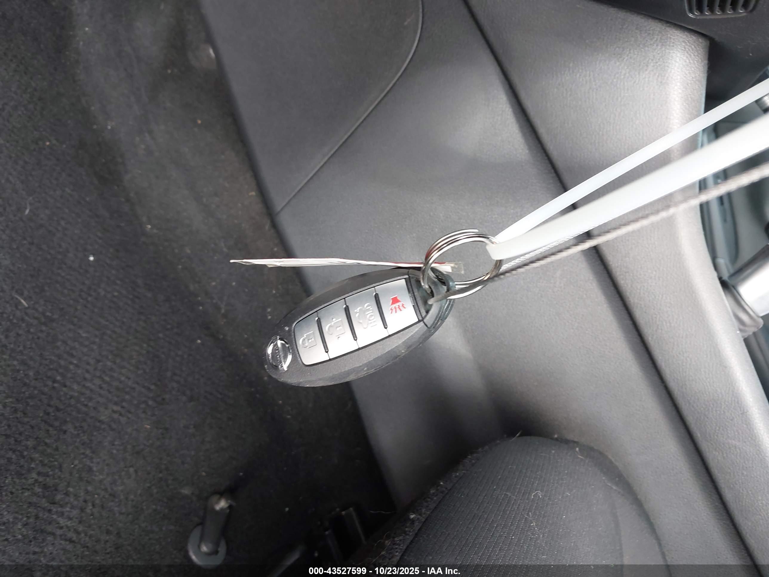 NISSAN SENTRA image 11