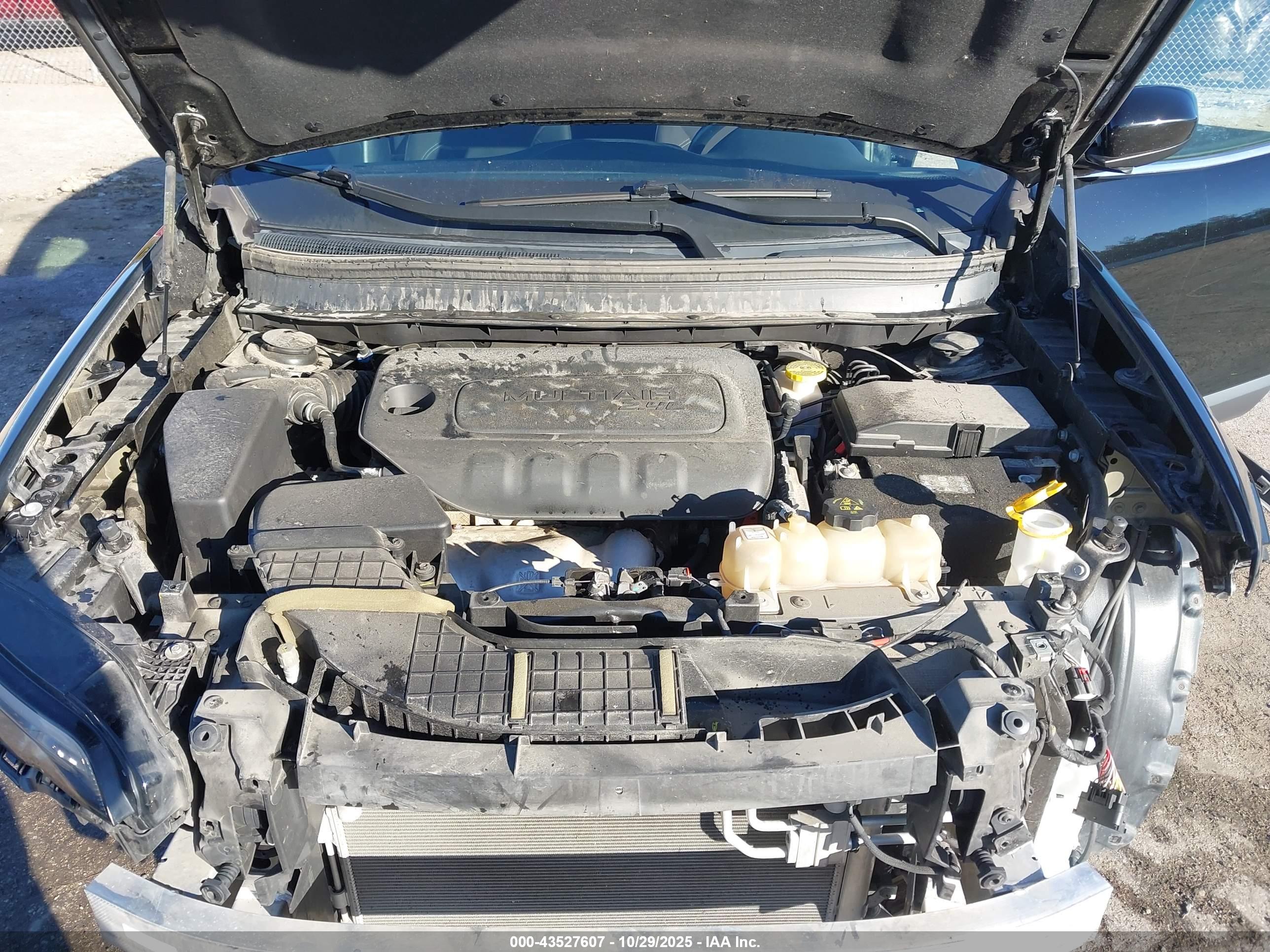 JEEP CHEROKEE image 10