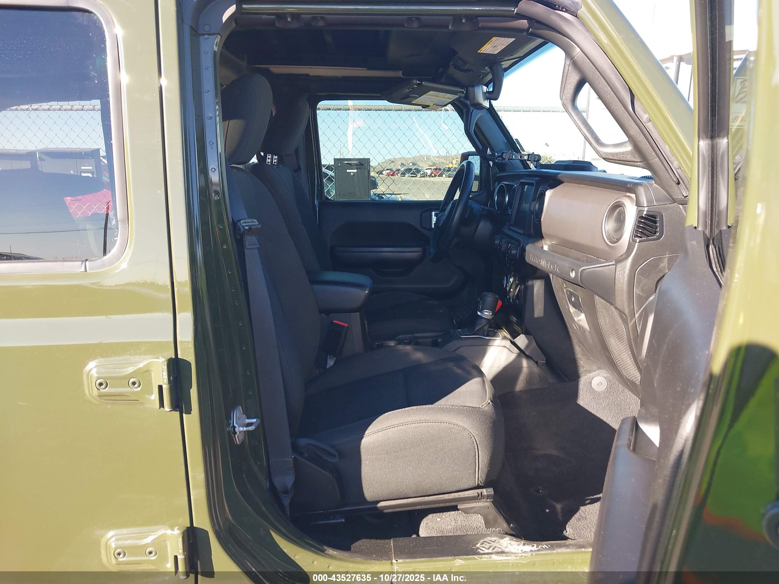 JEEP WRANGLER image 5