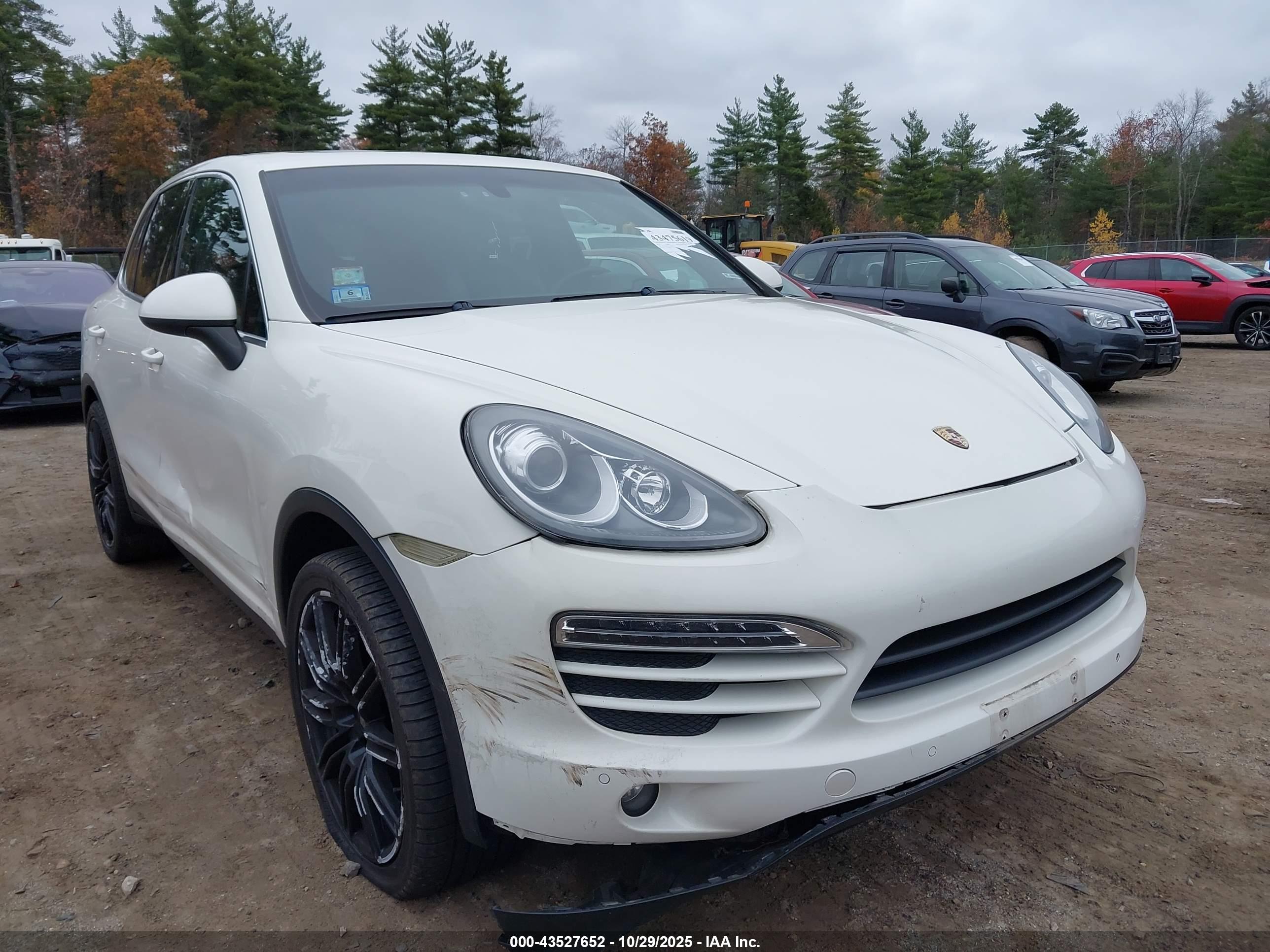 PORSCHE CAYENNE image 6