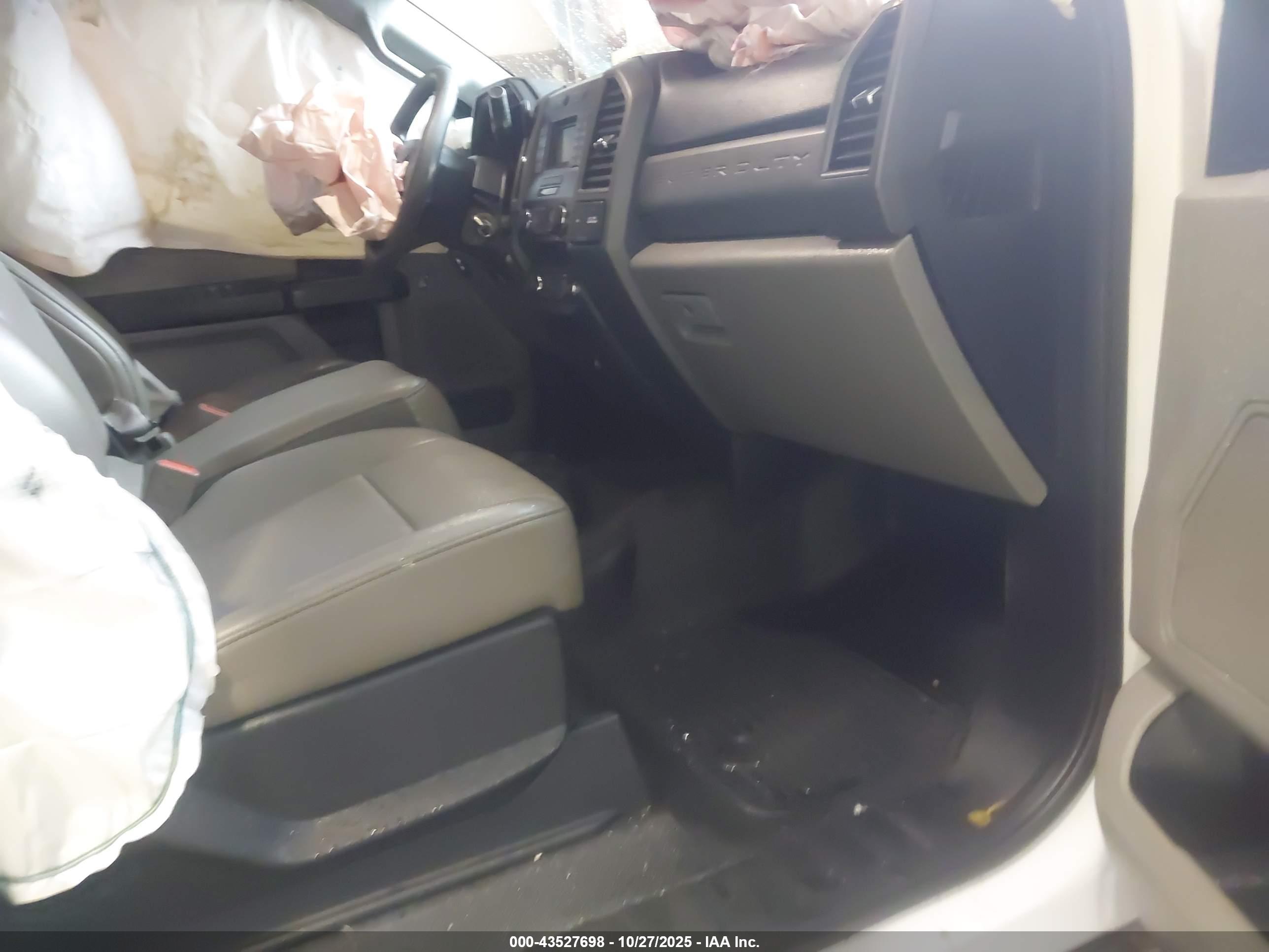 FORD F-250 image 5