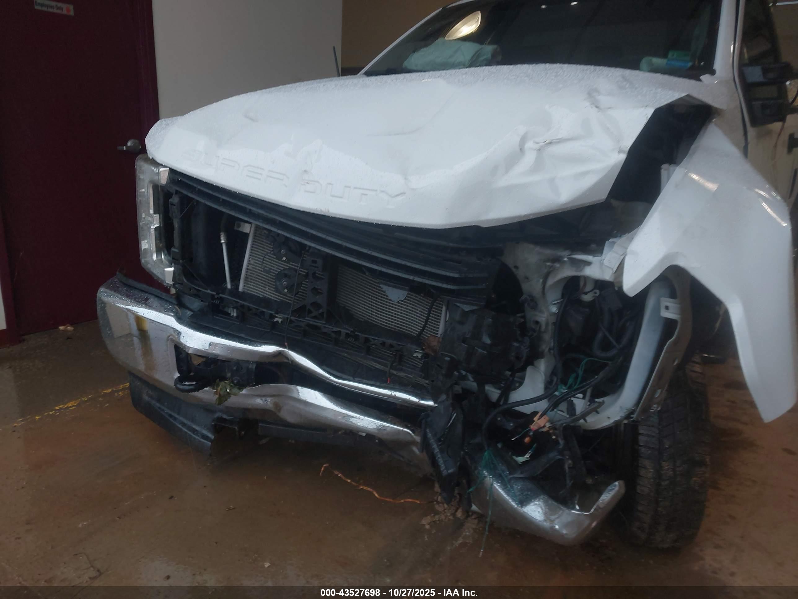 FORD F-250 image 6