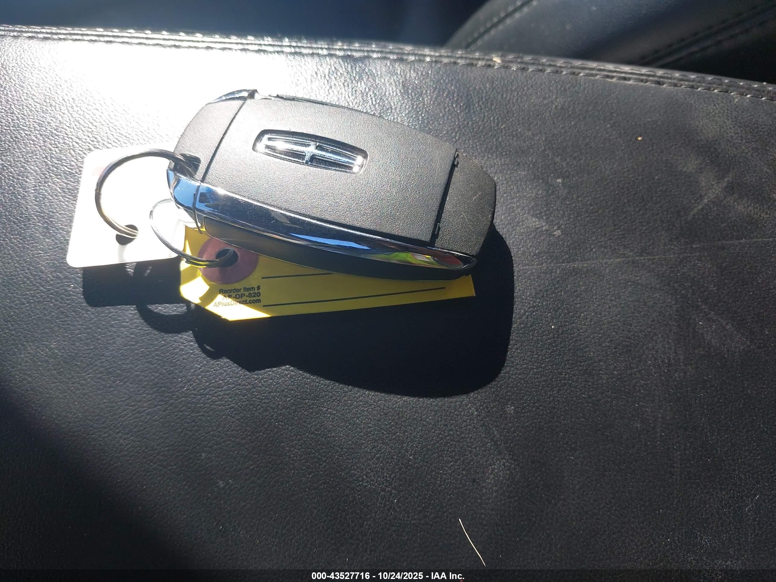 LINCOLN MKX image 11
