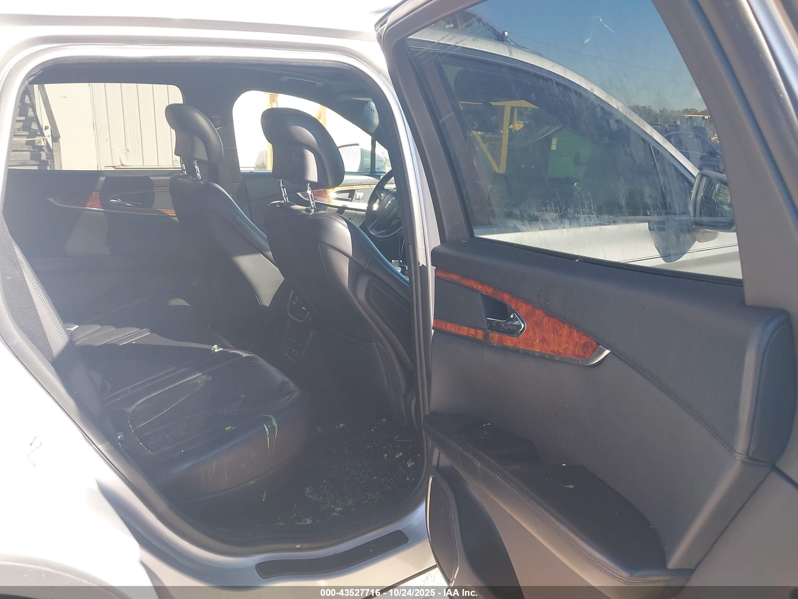 LINCOLN MKX image 8