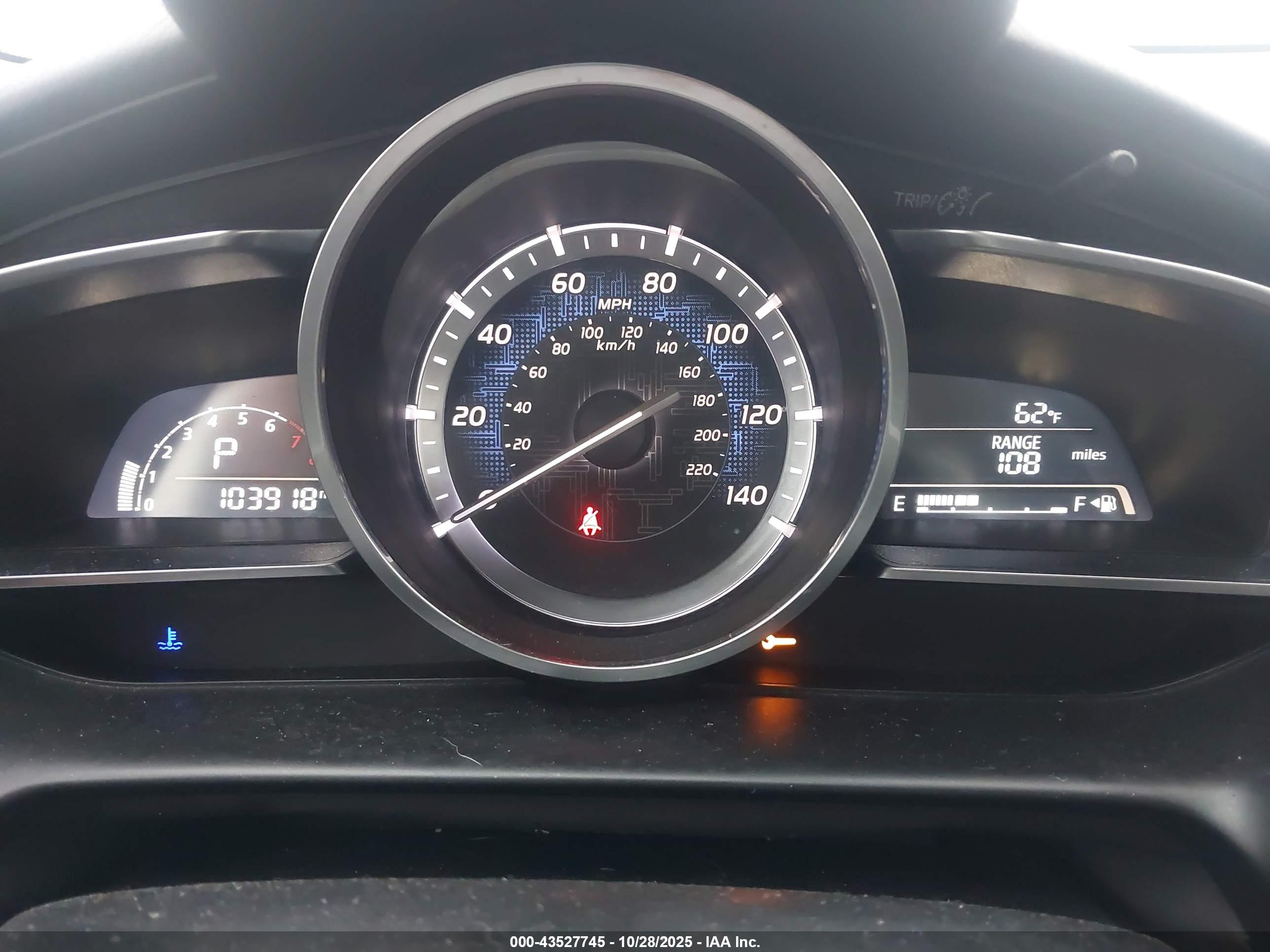 TOYOTA YARIS image 7