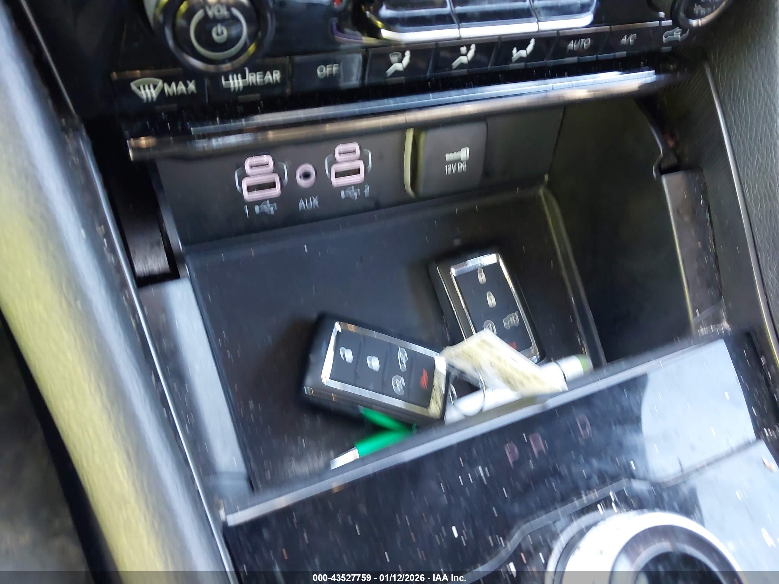 JEEP GRAND image 11