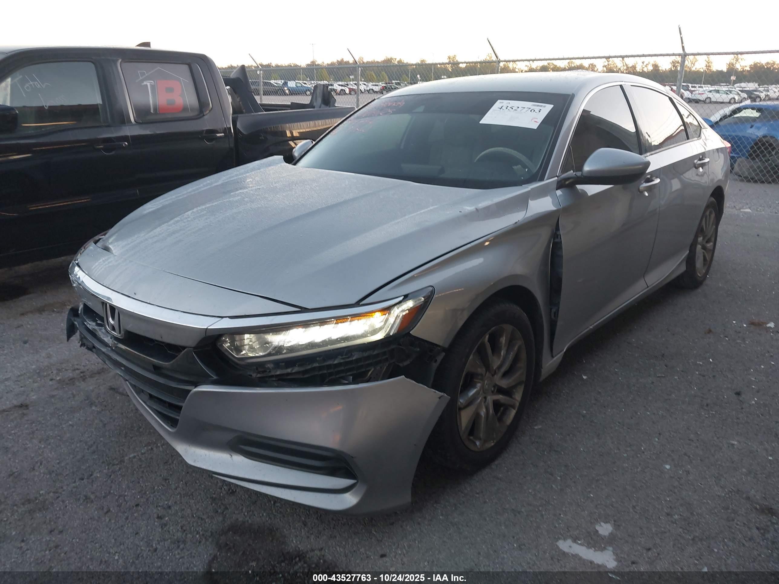 HONDA ACCORD image 2