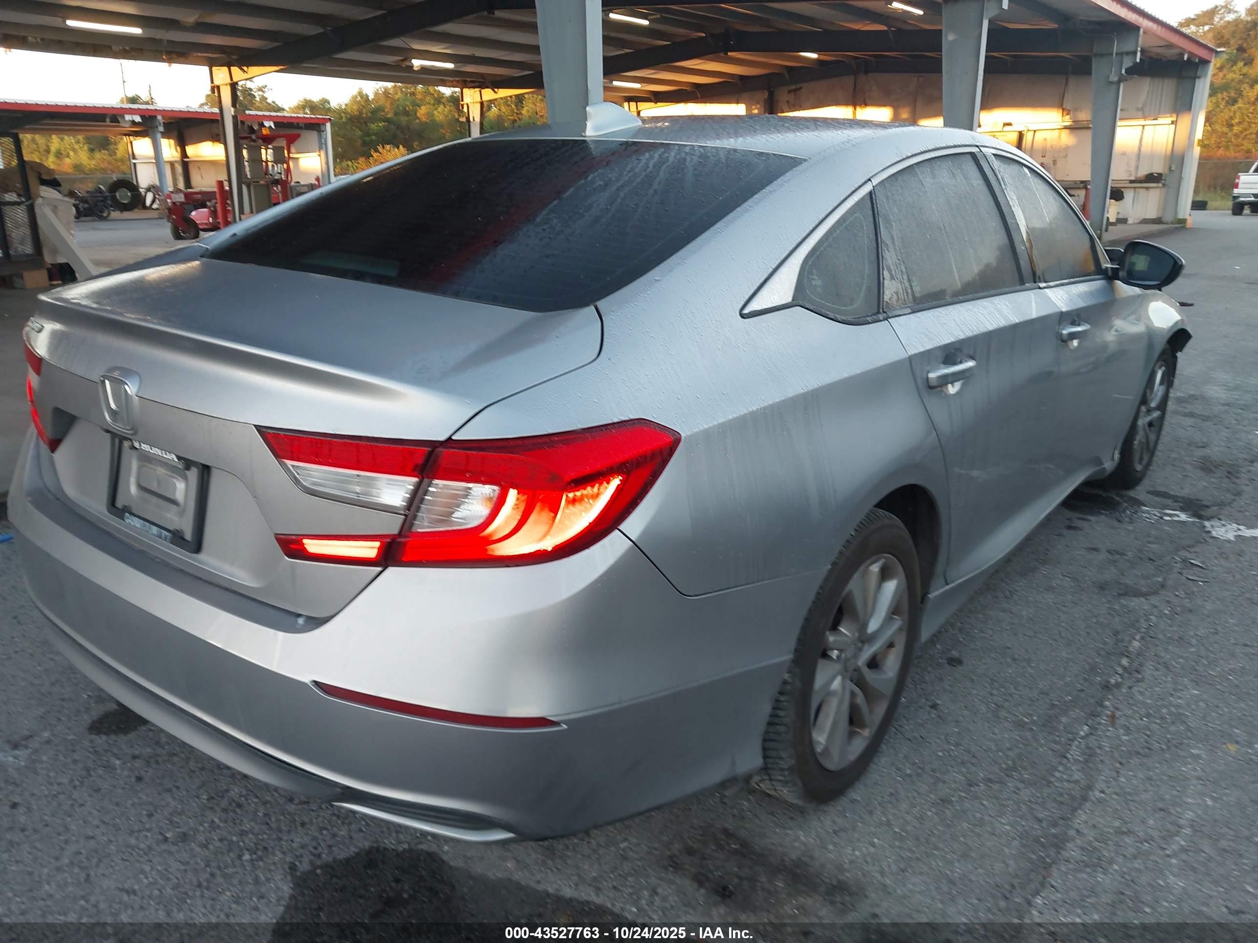 HONDA ACCORD image 4