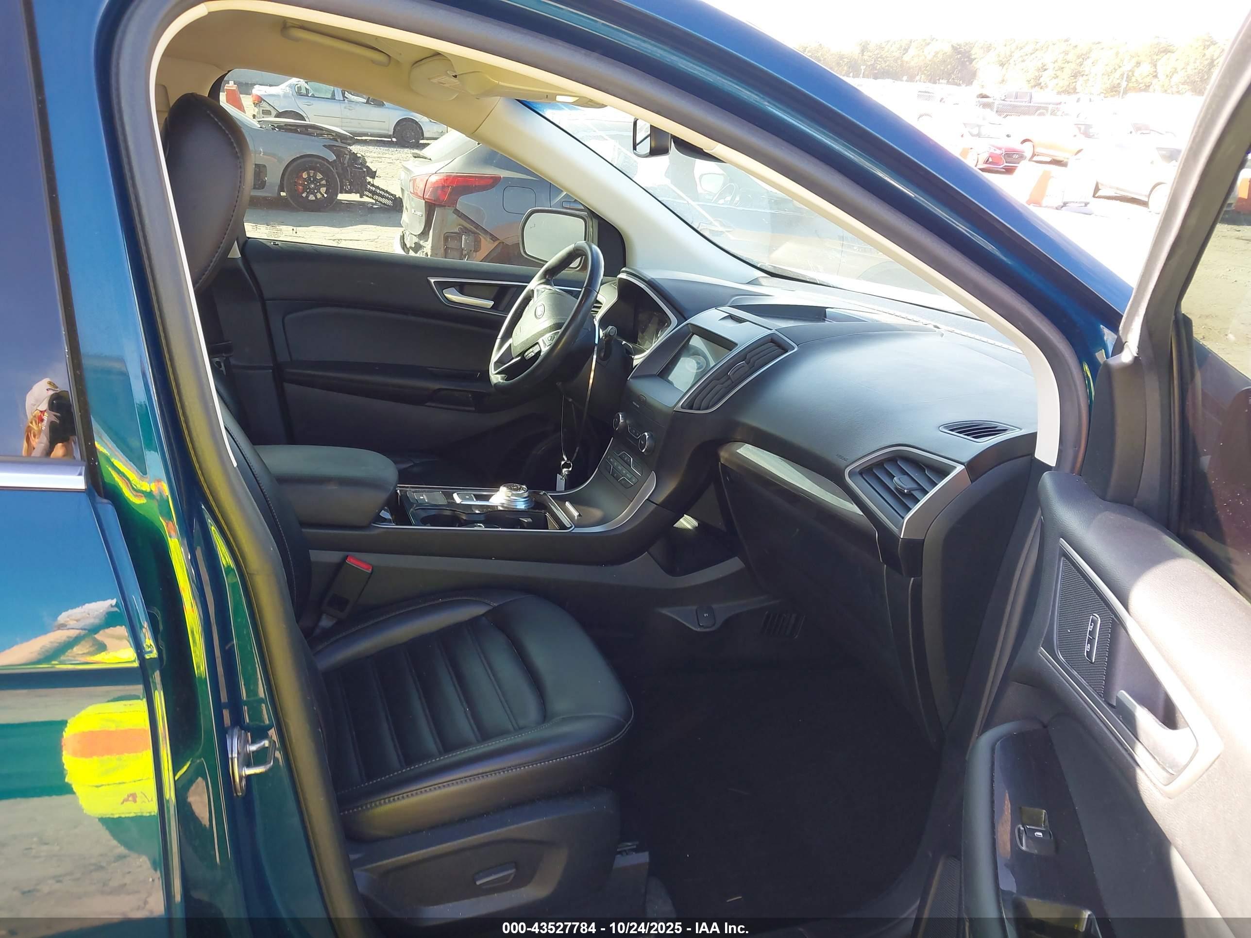 FORD EDGE image 5
