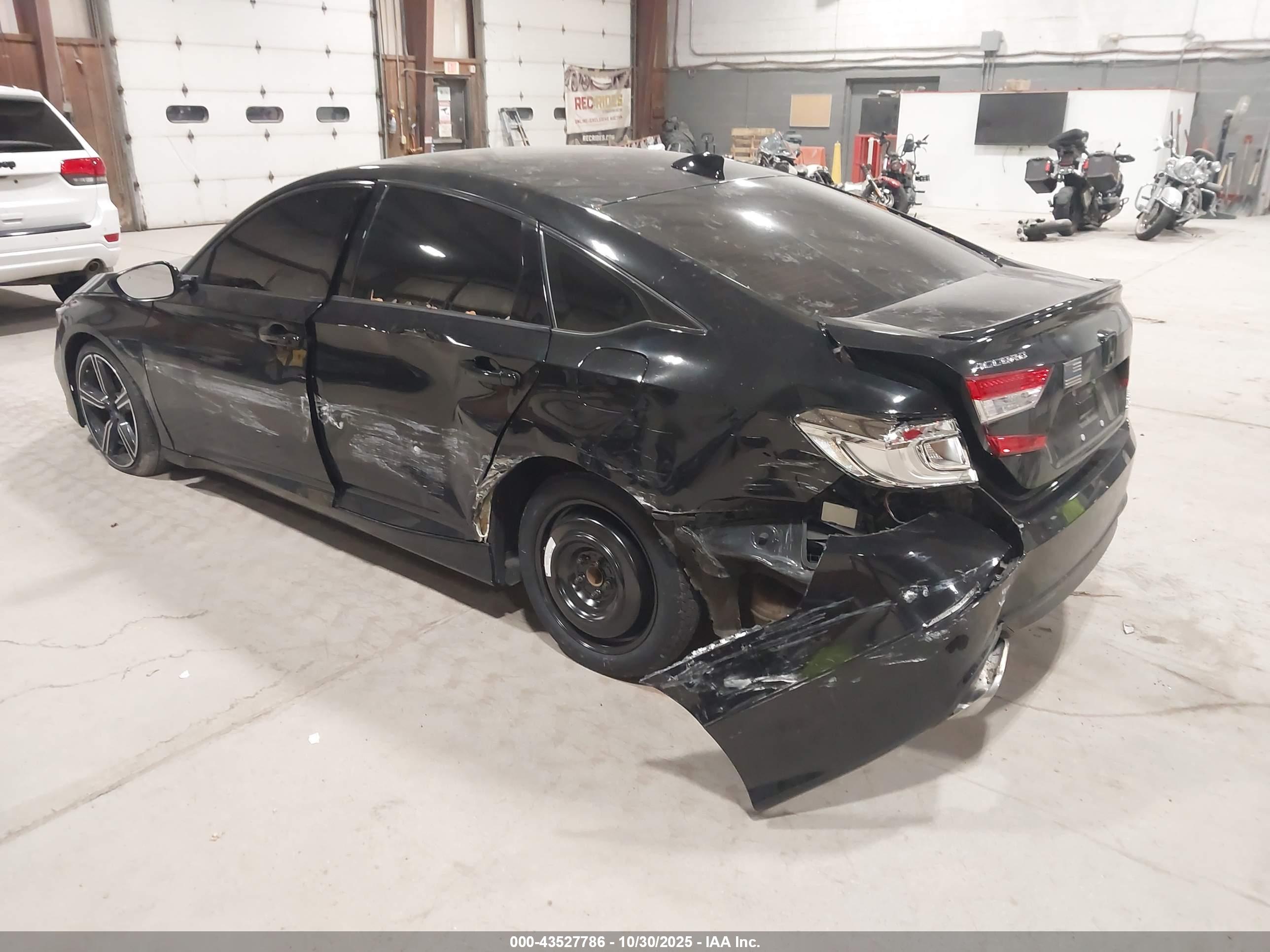 HONDA ACCORD image 3