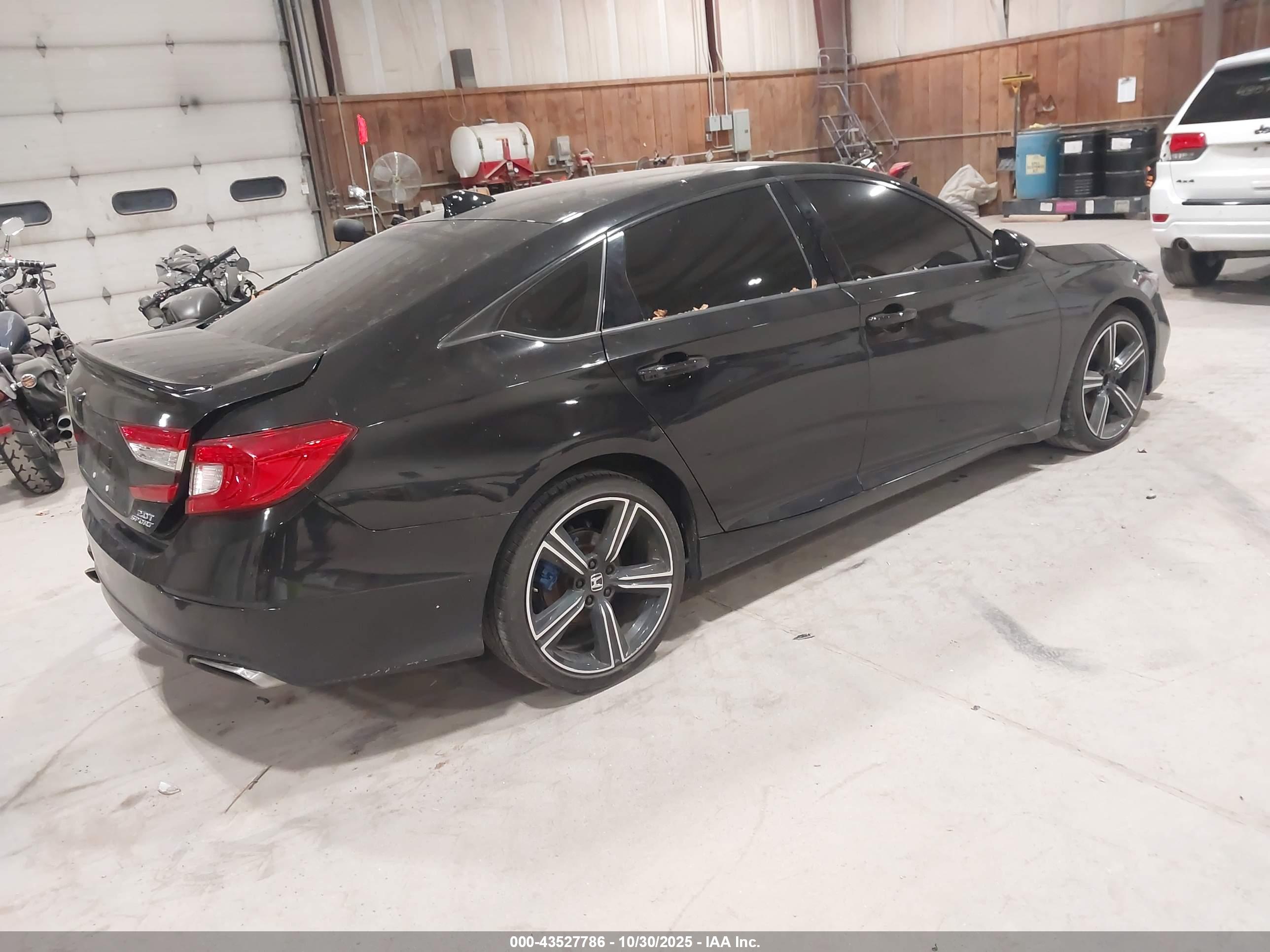 HONDA ACCORD image 4